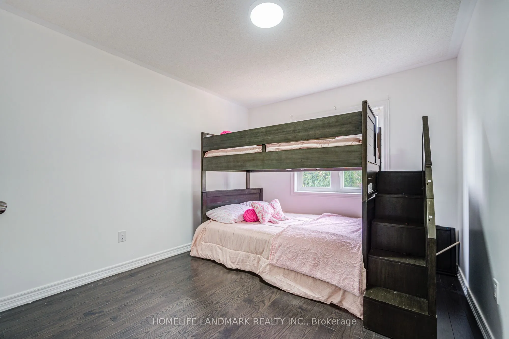 24 Willow Trail Road