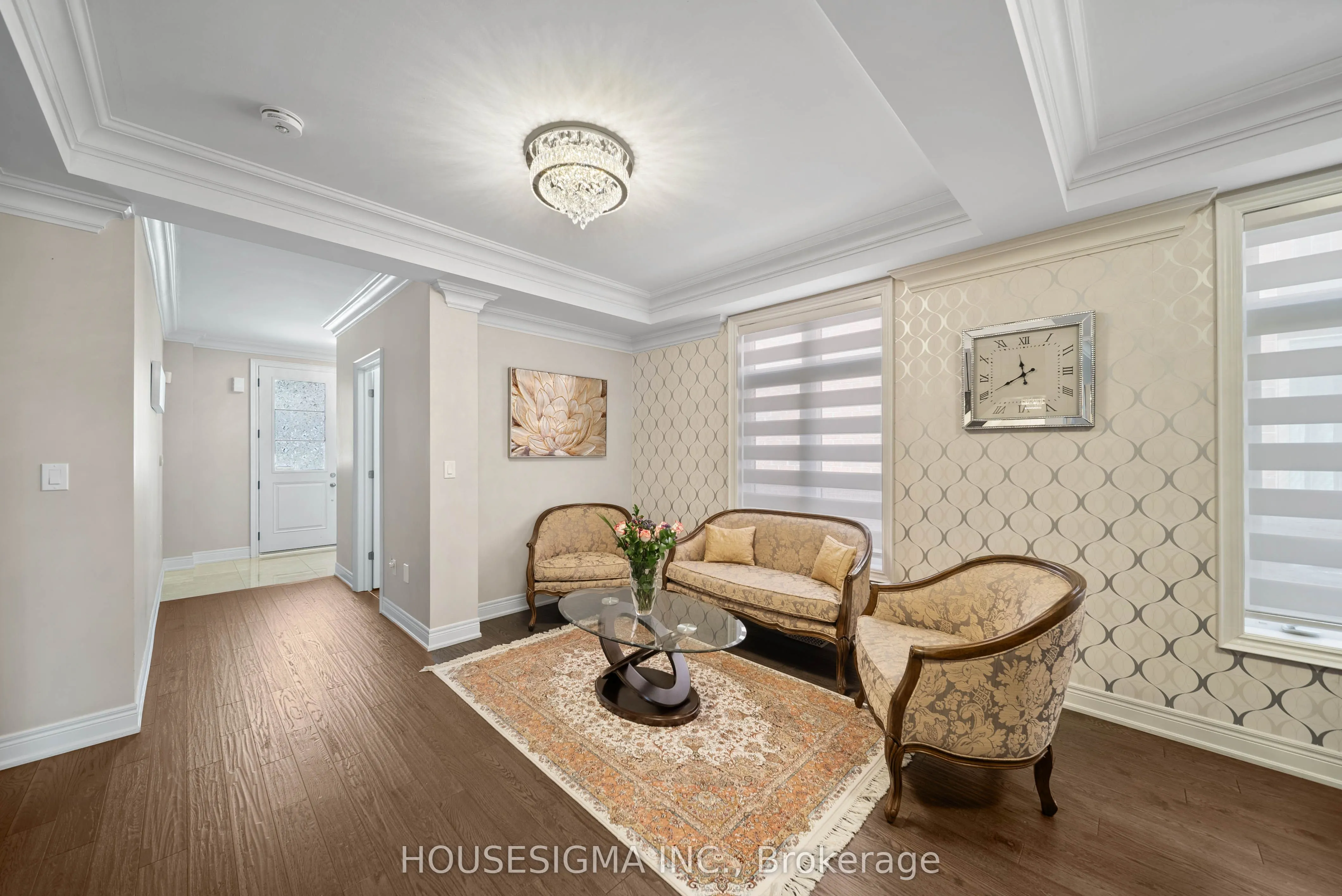 94 Forest Edge Crescent