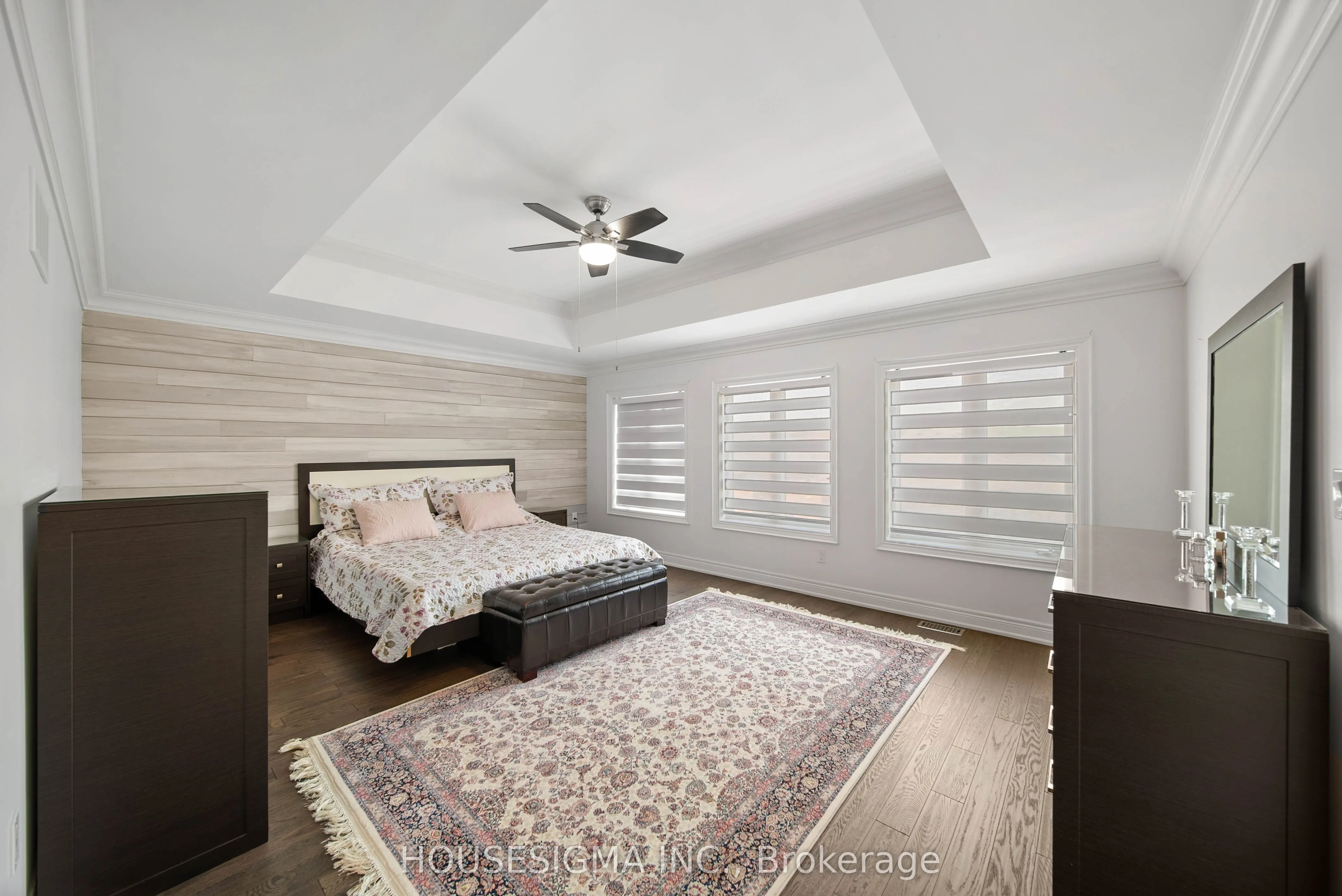 94 Forest Edge Crescent