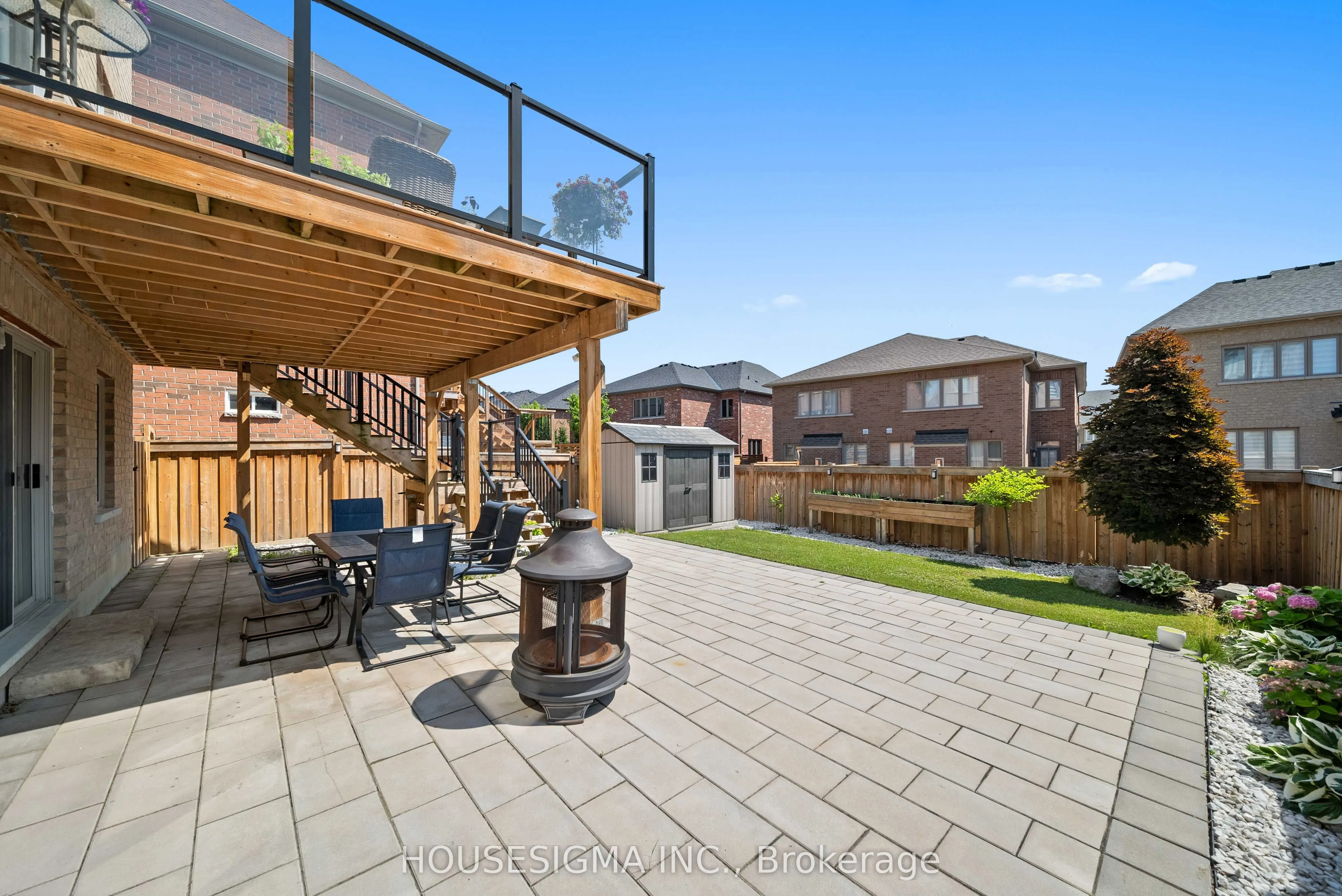 94 Forest Edge Crescent