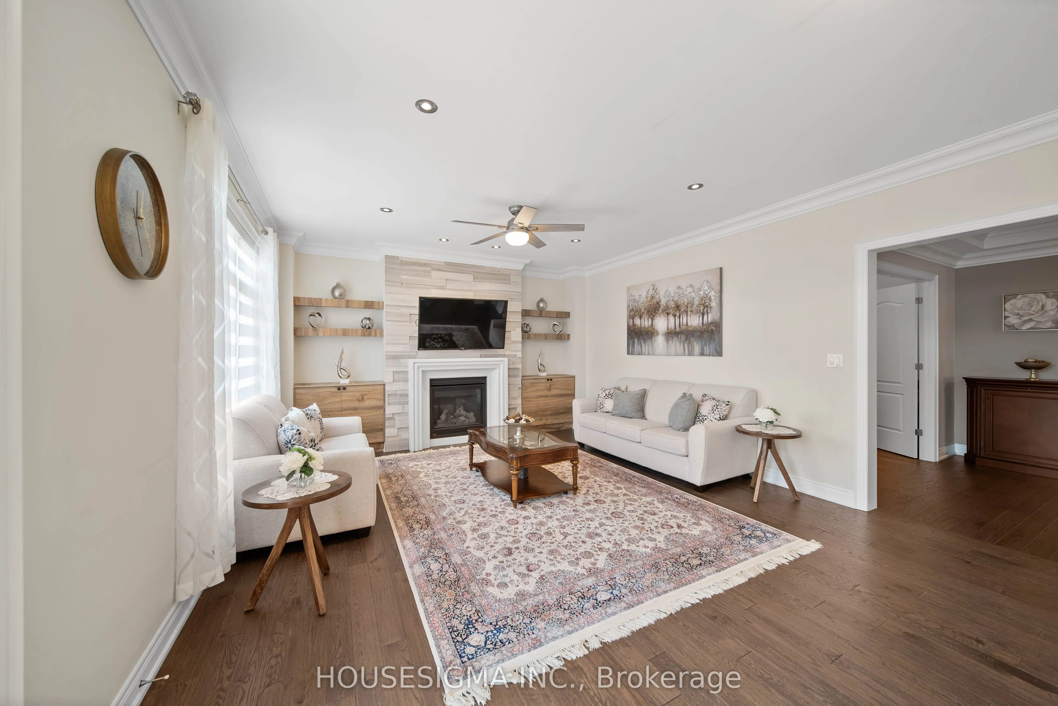 94 Forest Edge Crescent