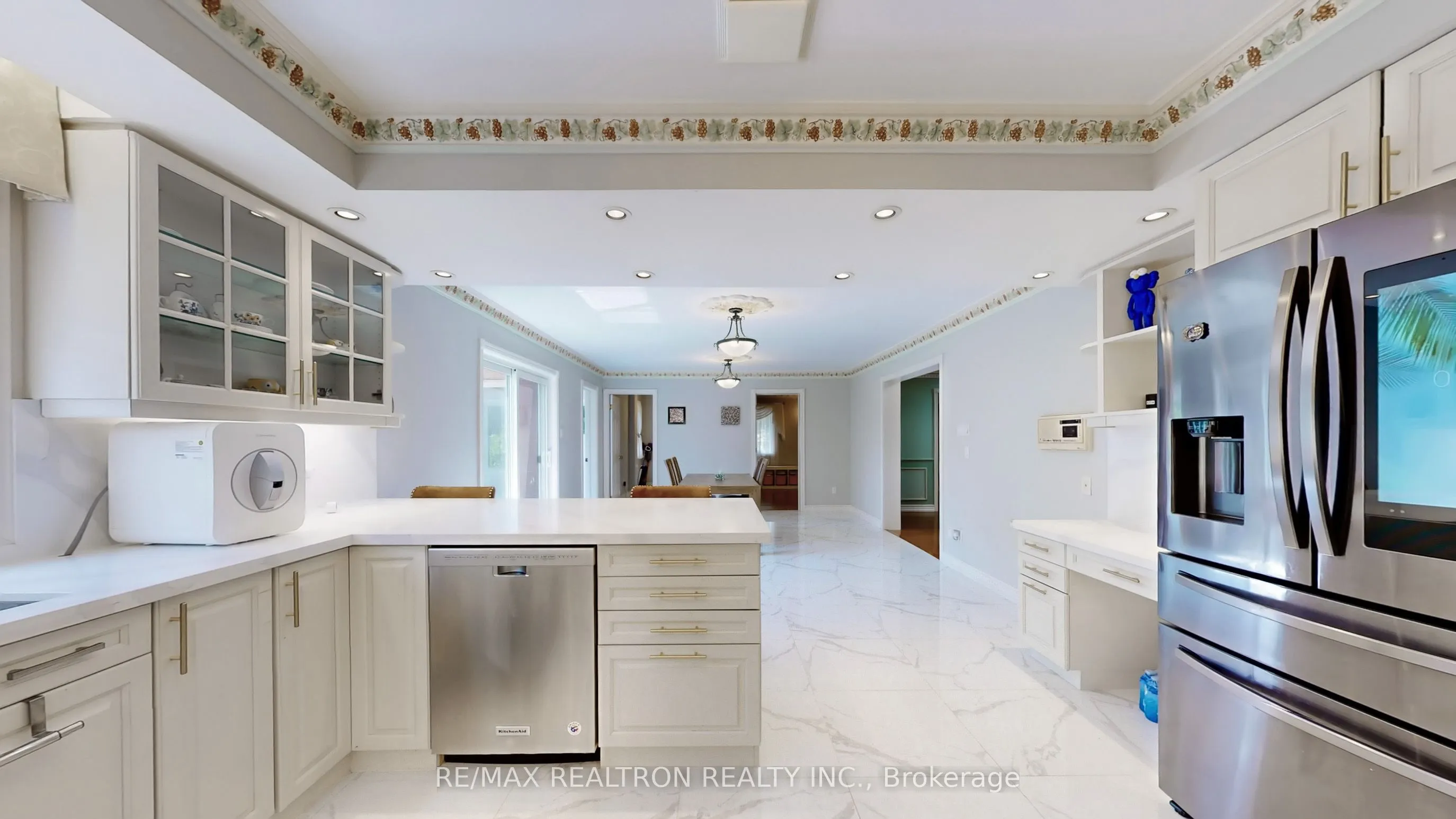 33 Oatlands Crescent