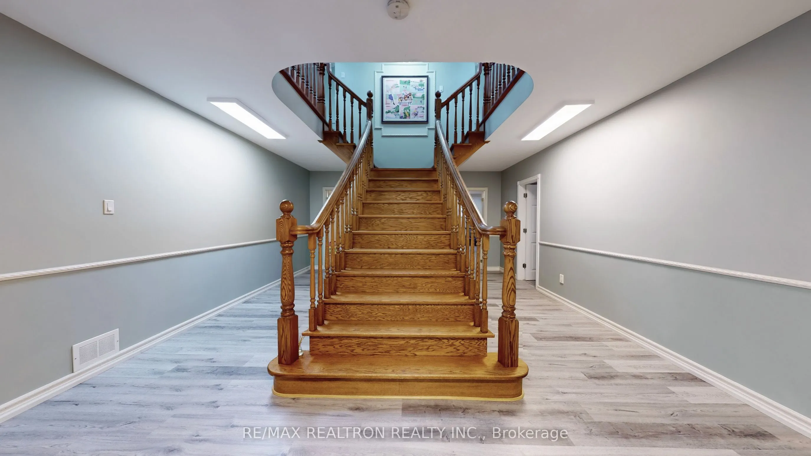 33 Oatlands Crescent