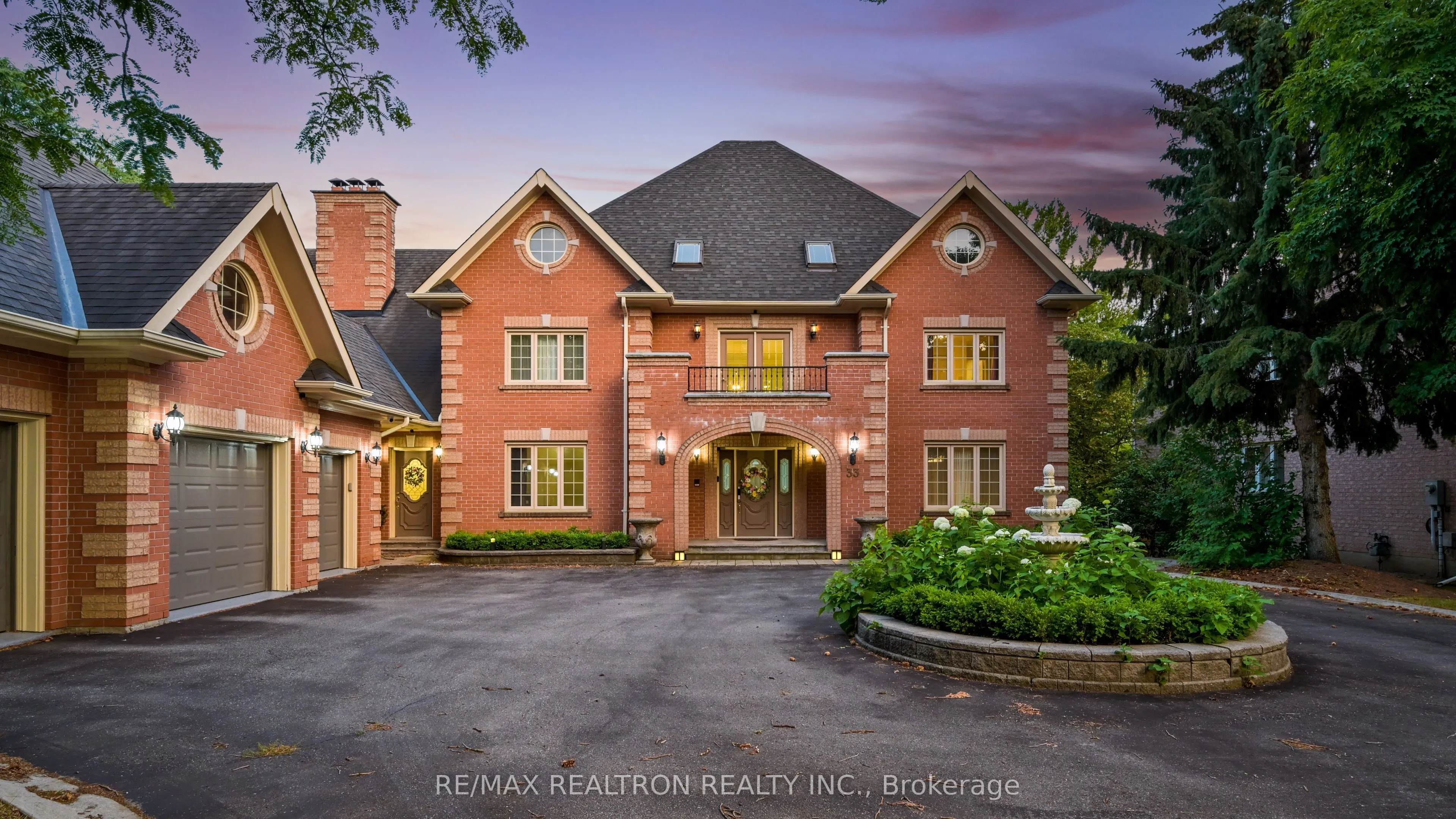 33 Oatlands Crescent
