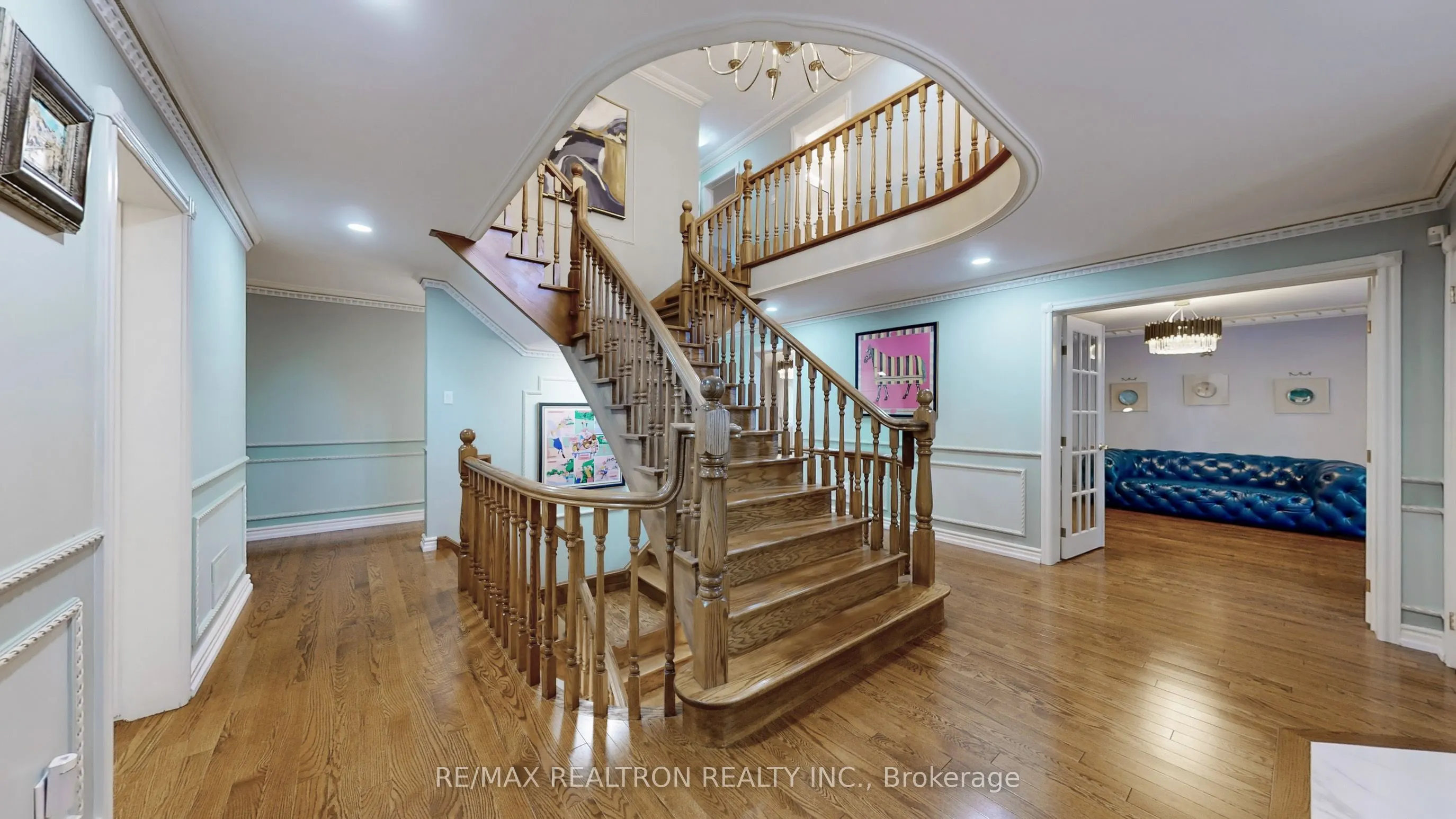 33 Oatlands Crescent