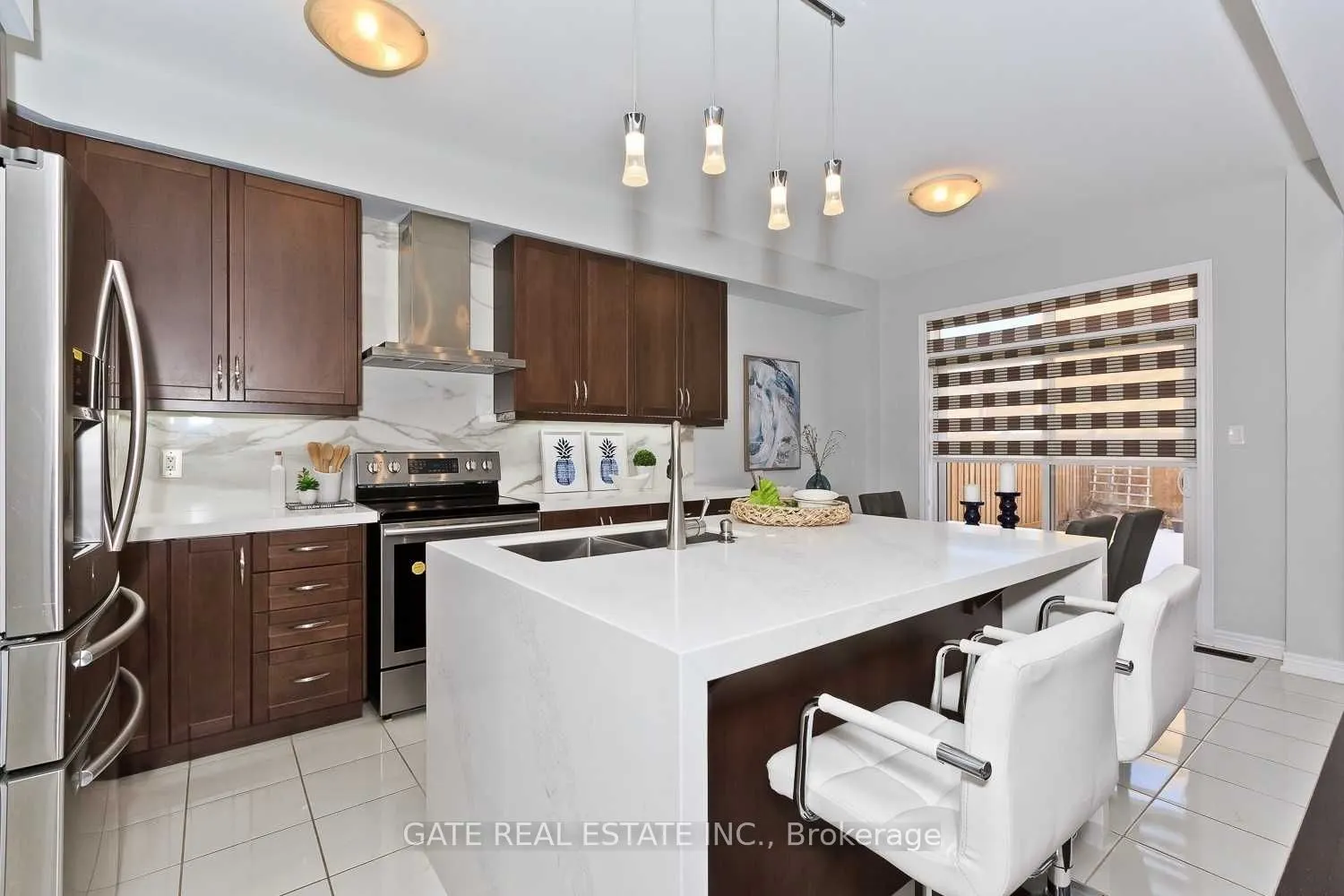 5 Nocturne Avenue