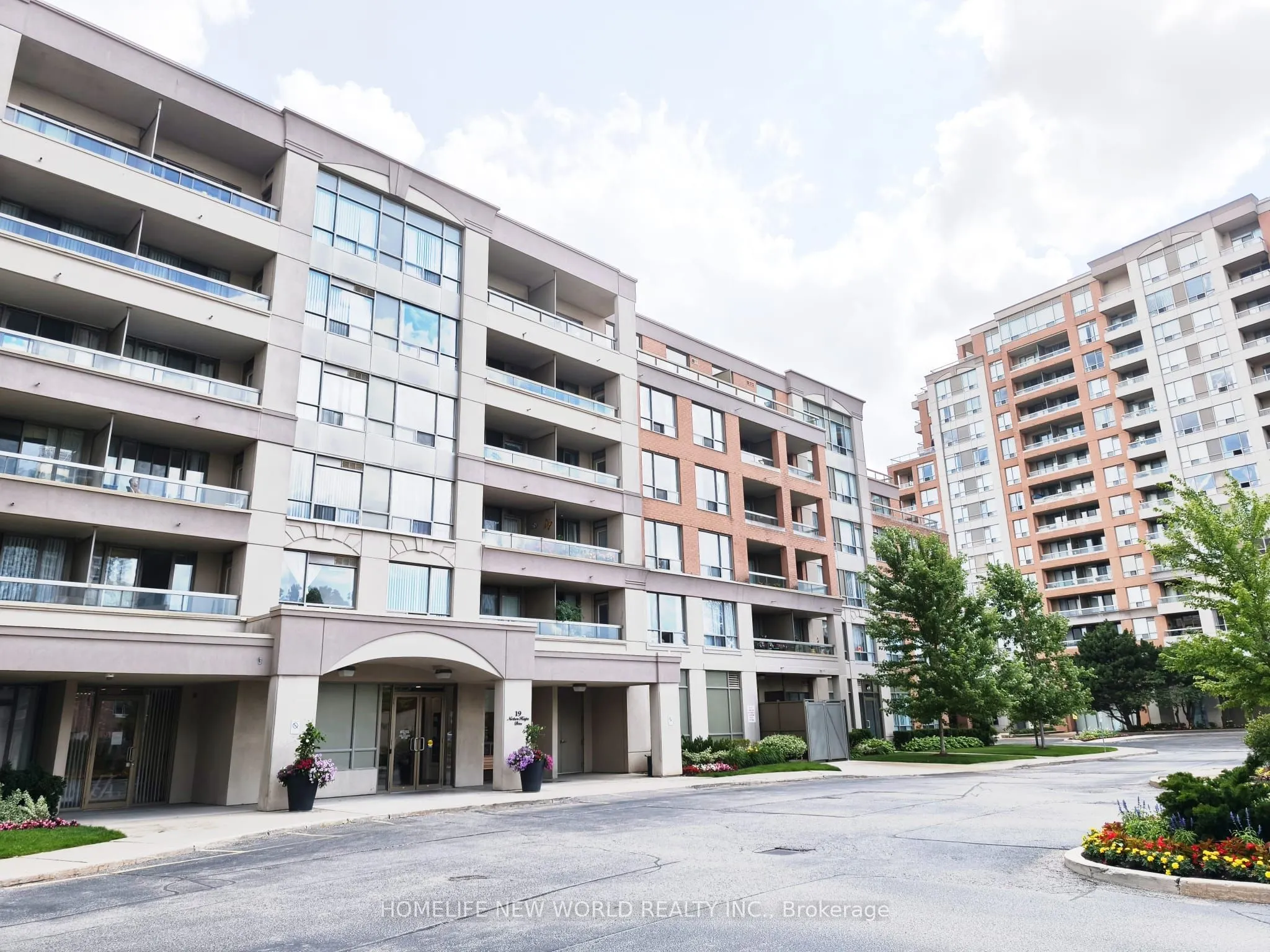 19 Northern Heights Drive, #314