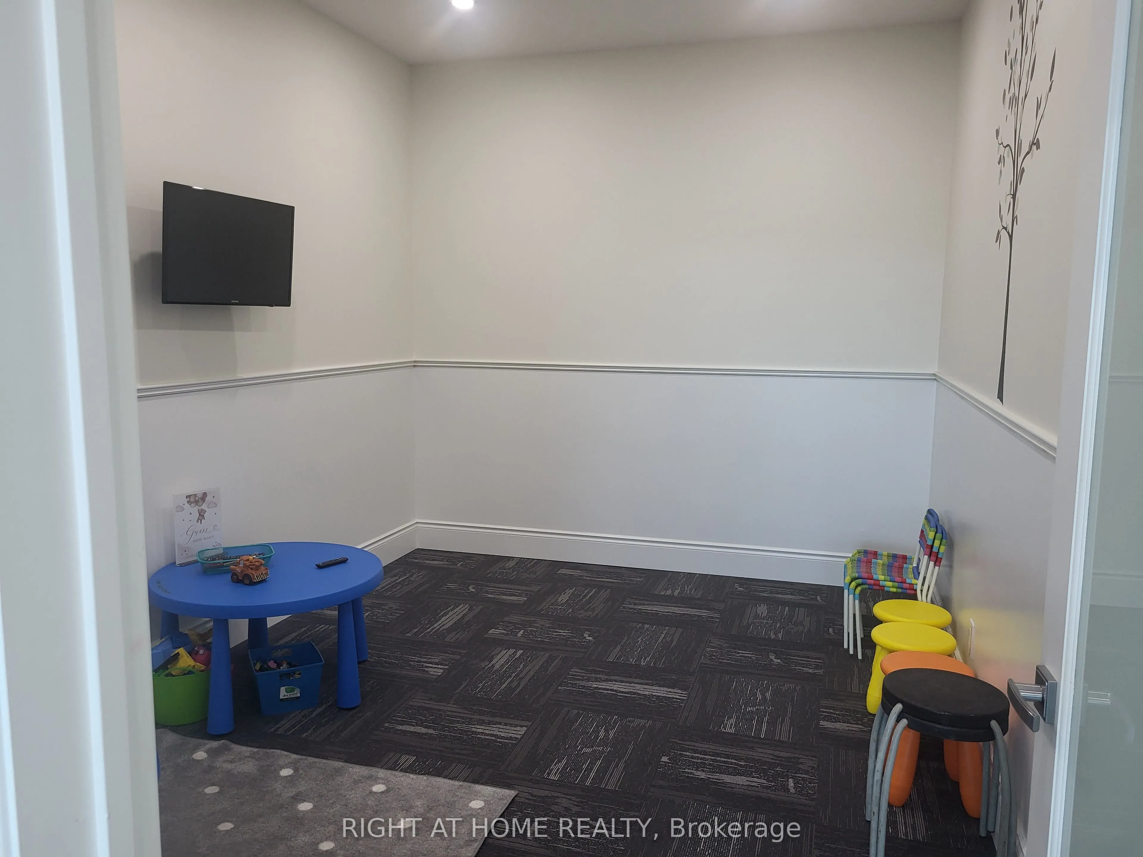 7611 Pine Valley Drive, #23 & 24