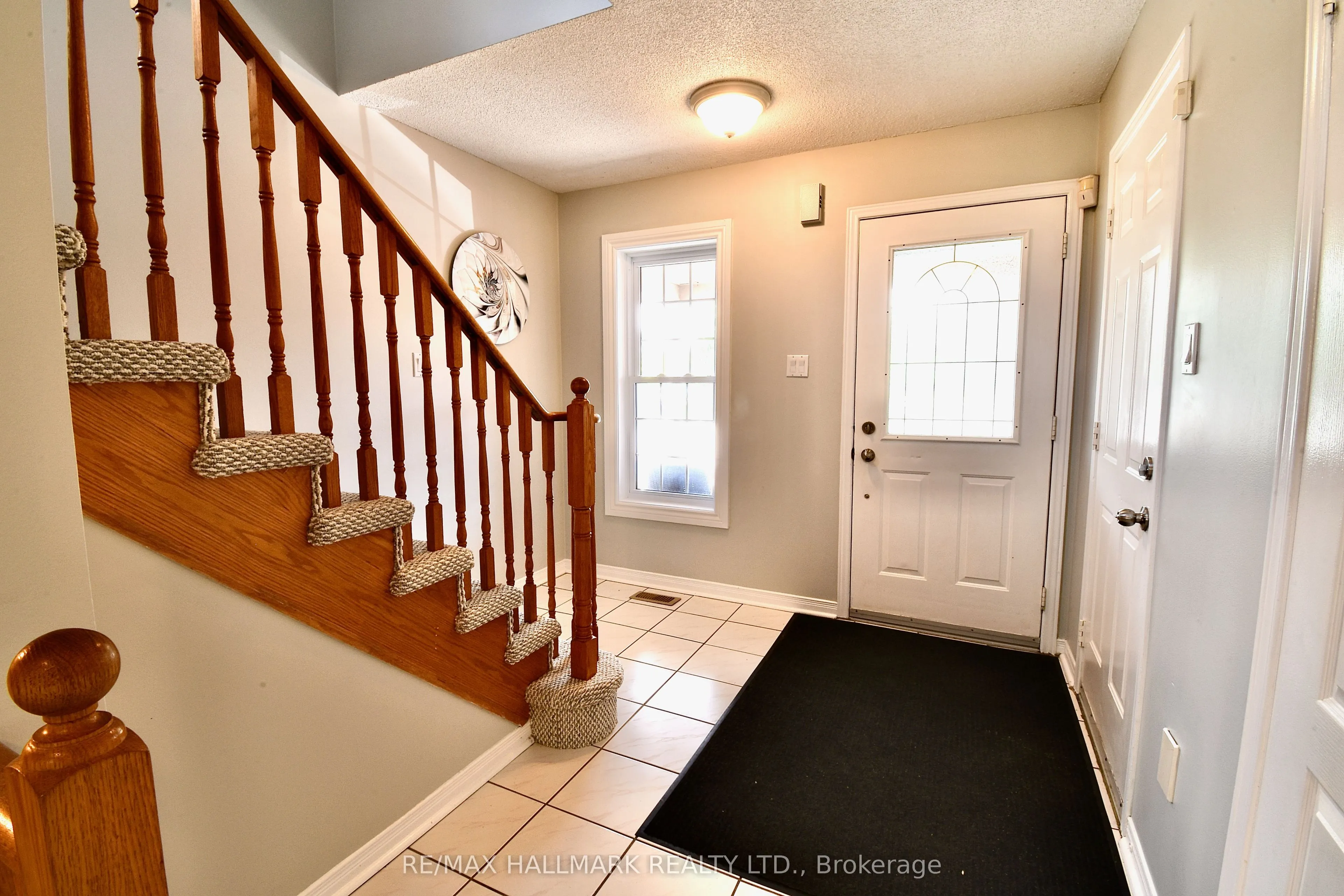 24 Glenora Place