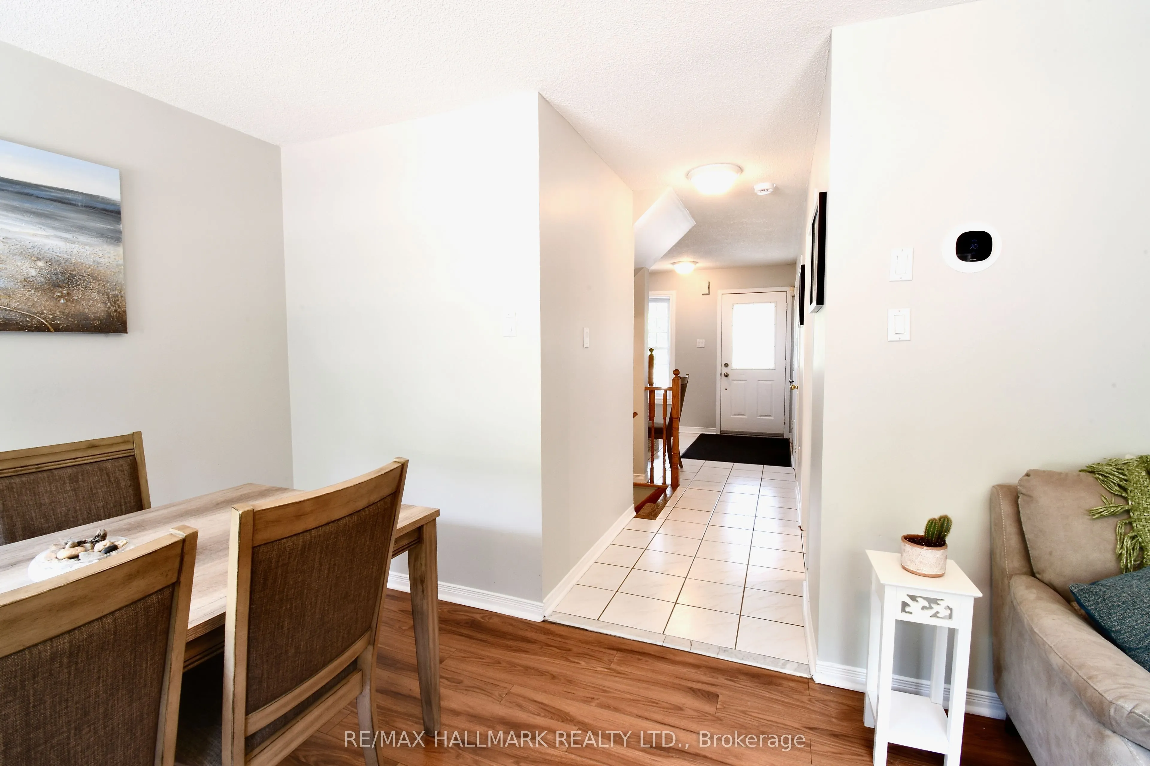 24 Glenora Place