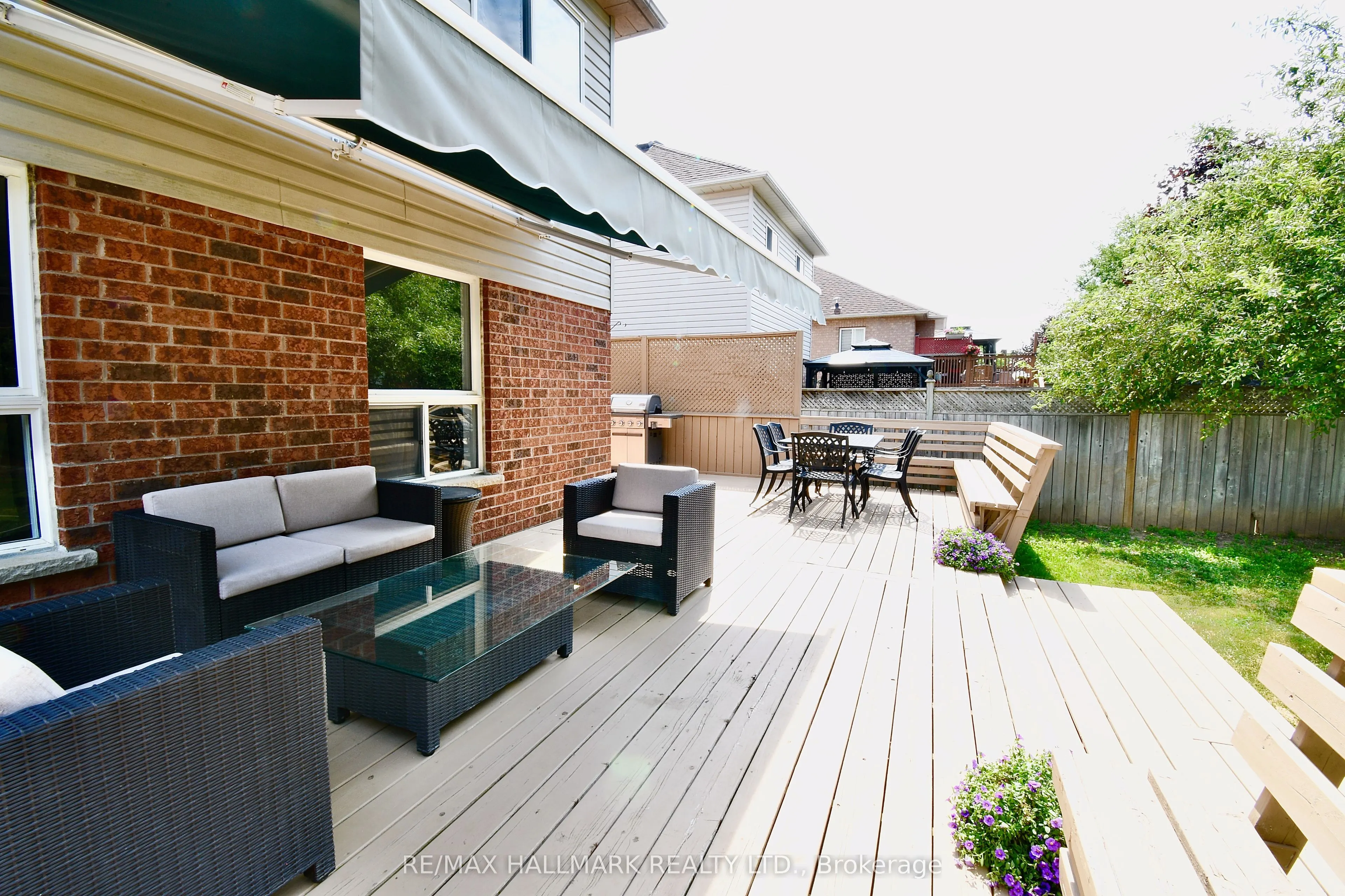 24 Glenora Place