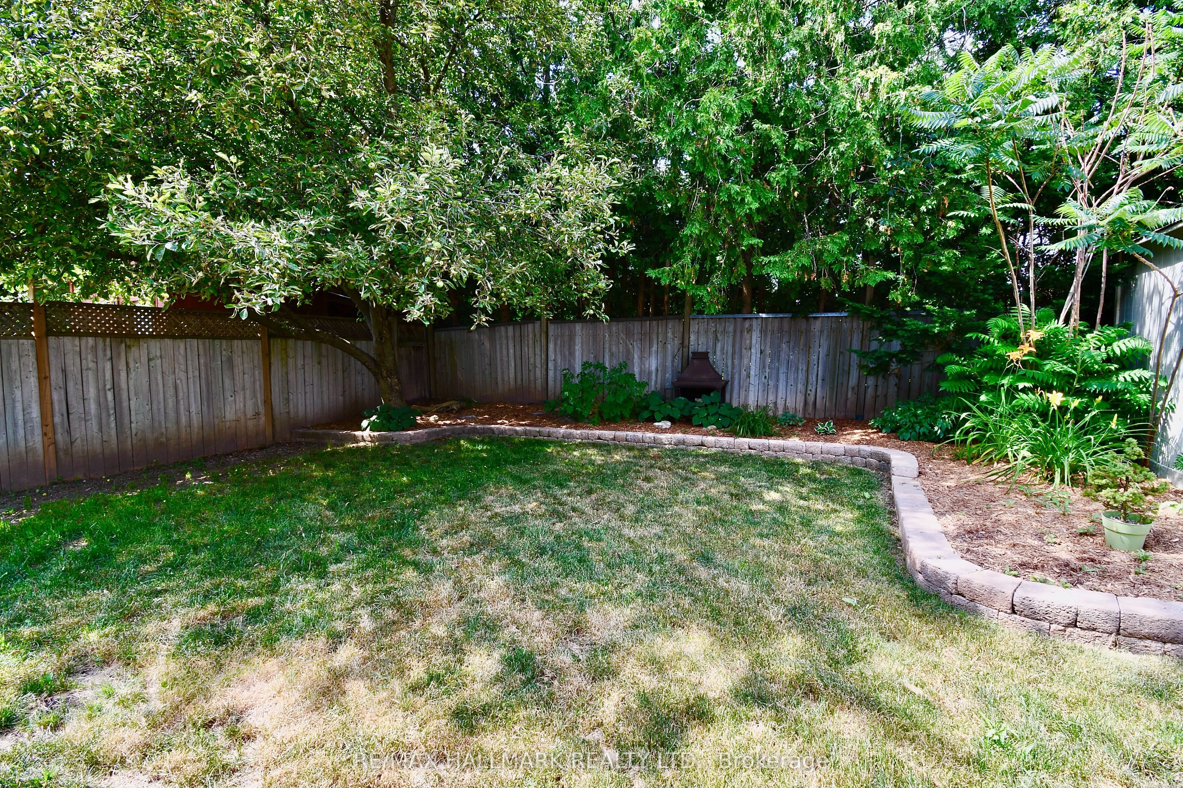 24 Glenora Place