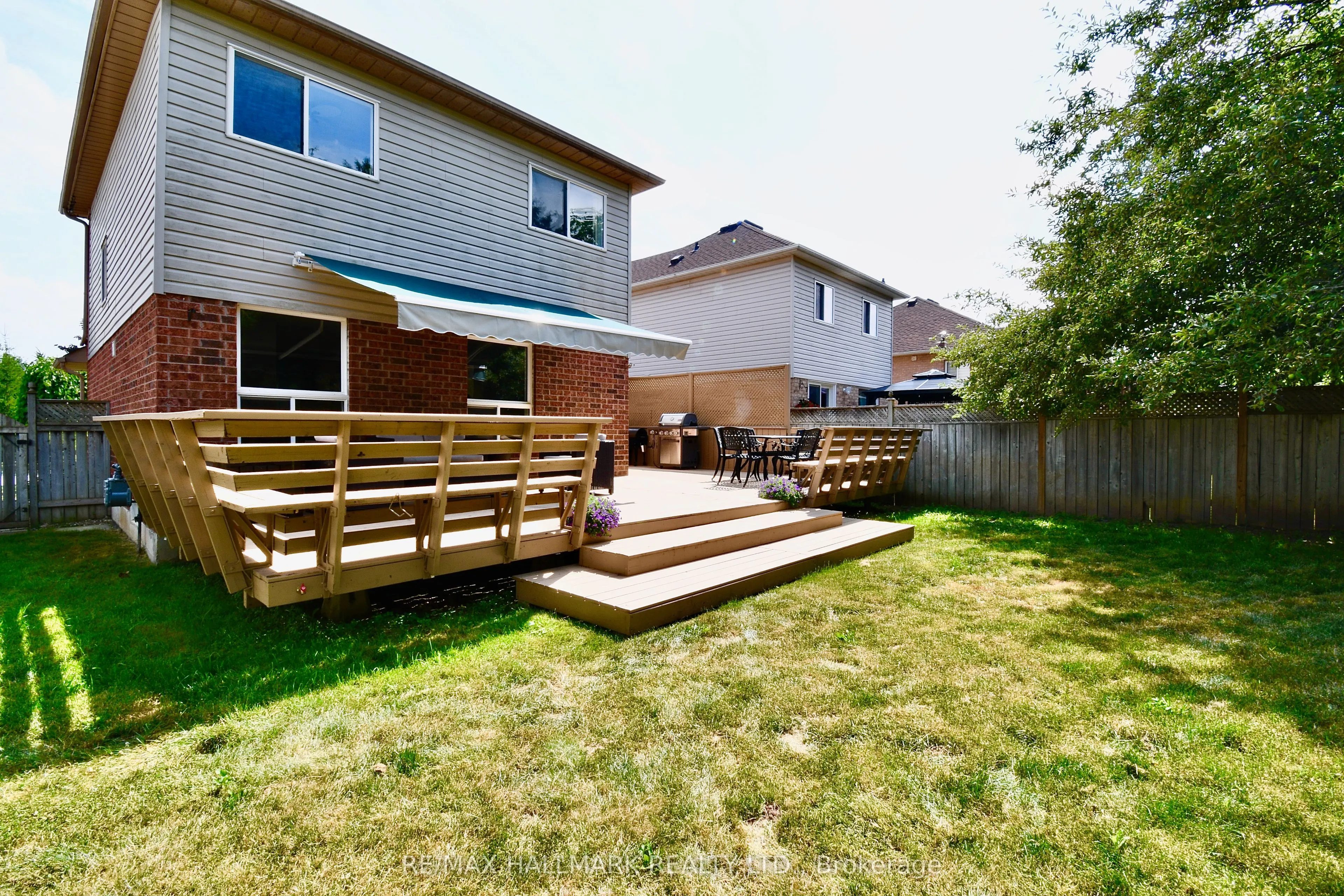 24 Glenora Place