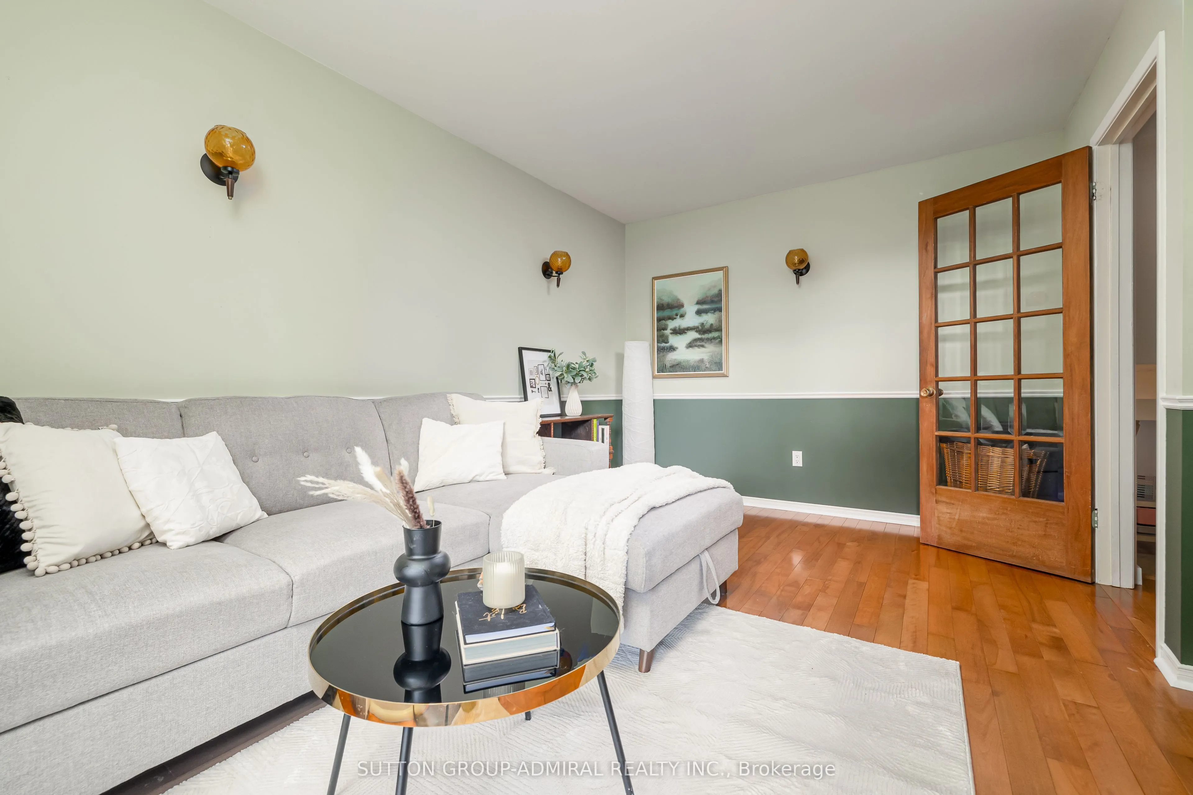 216 Robinson Drive