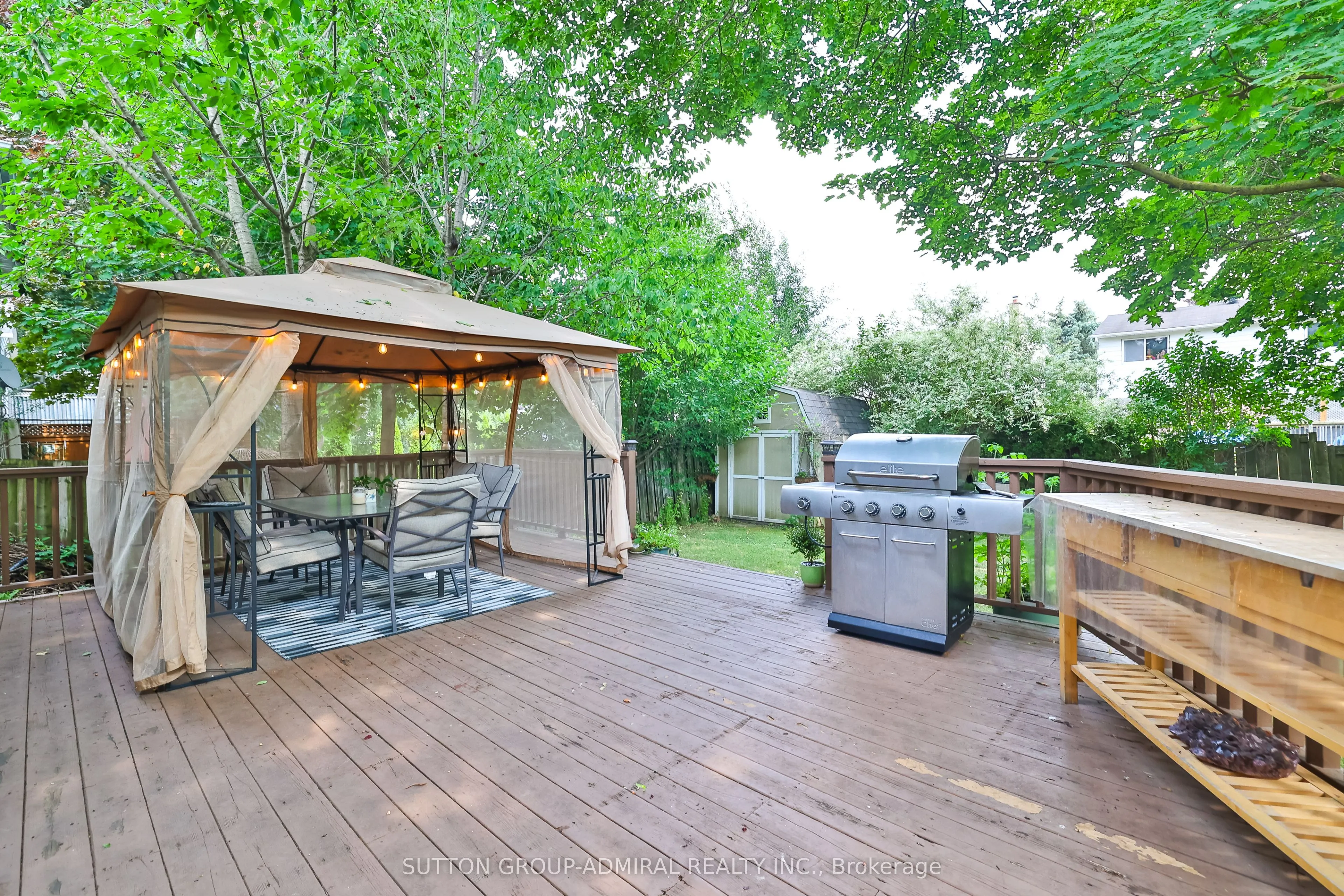 216 Robinson Drive