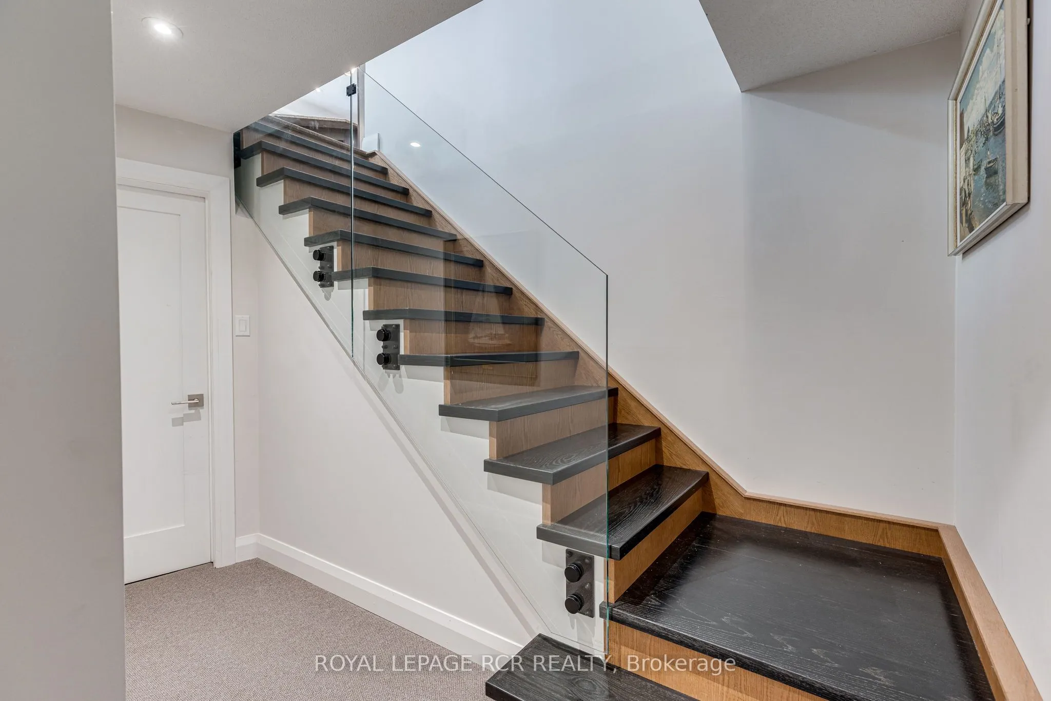 1 Lormik Drive