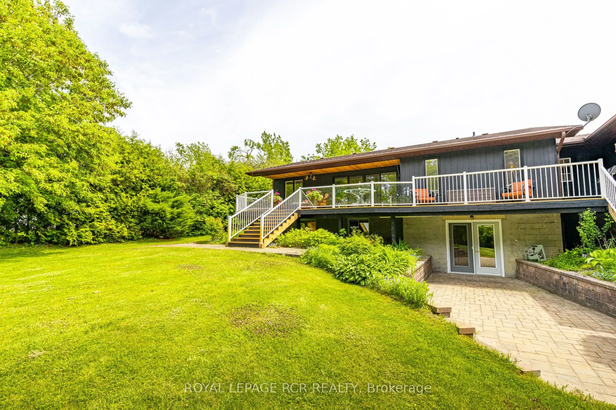 1 Lormik Drive