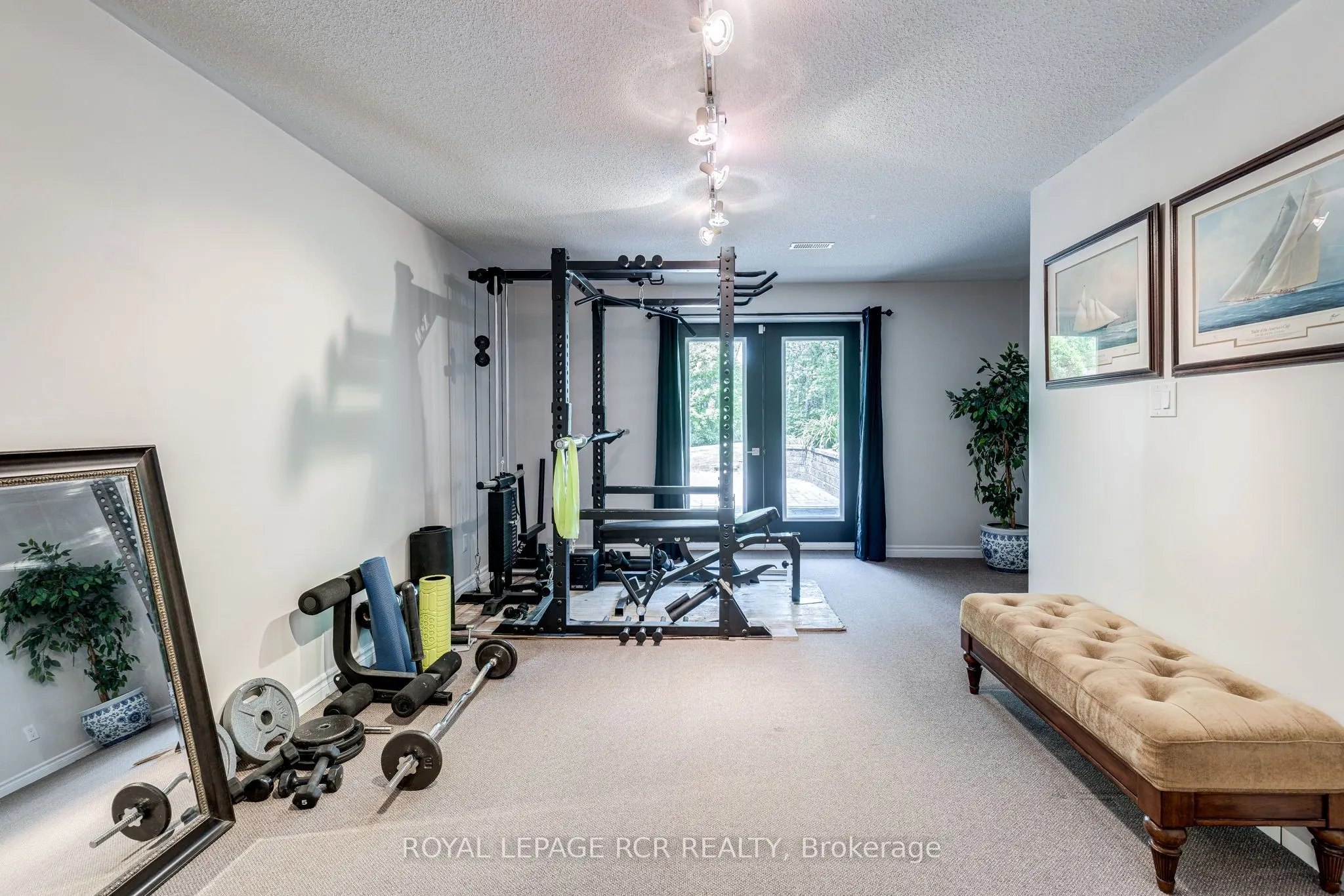 1 Lormik Drive