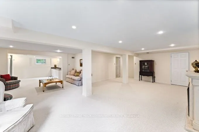 20 Copland Trail
