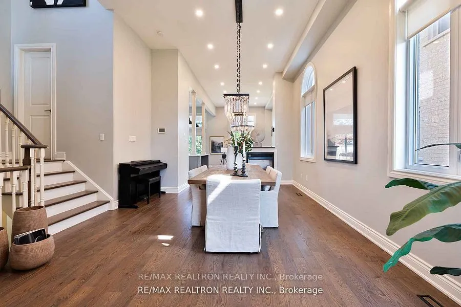 121 Broomlands Drive