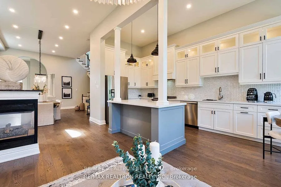 121 Broomlands Drive
