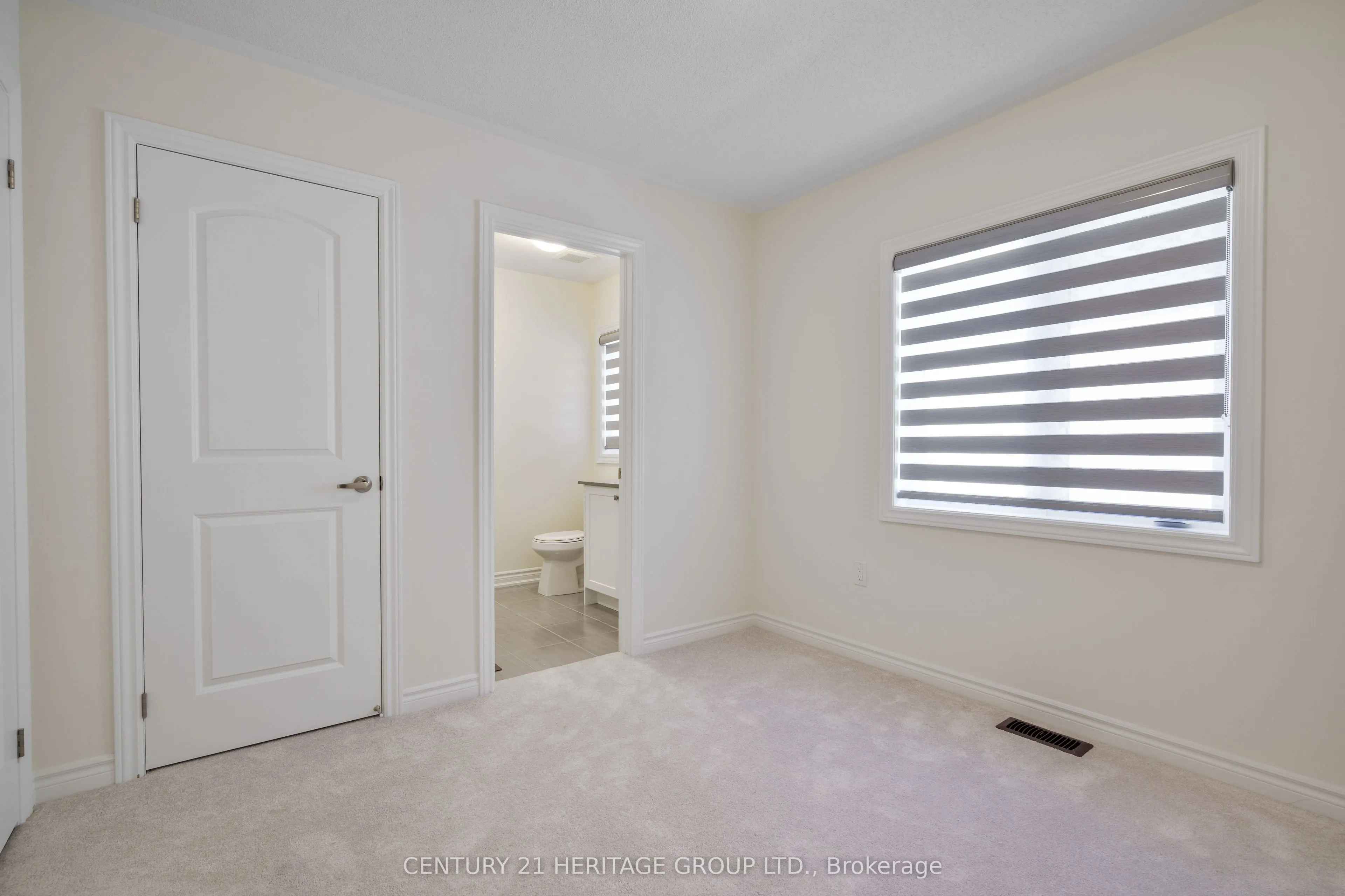 15 Kentledge Avenue