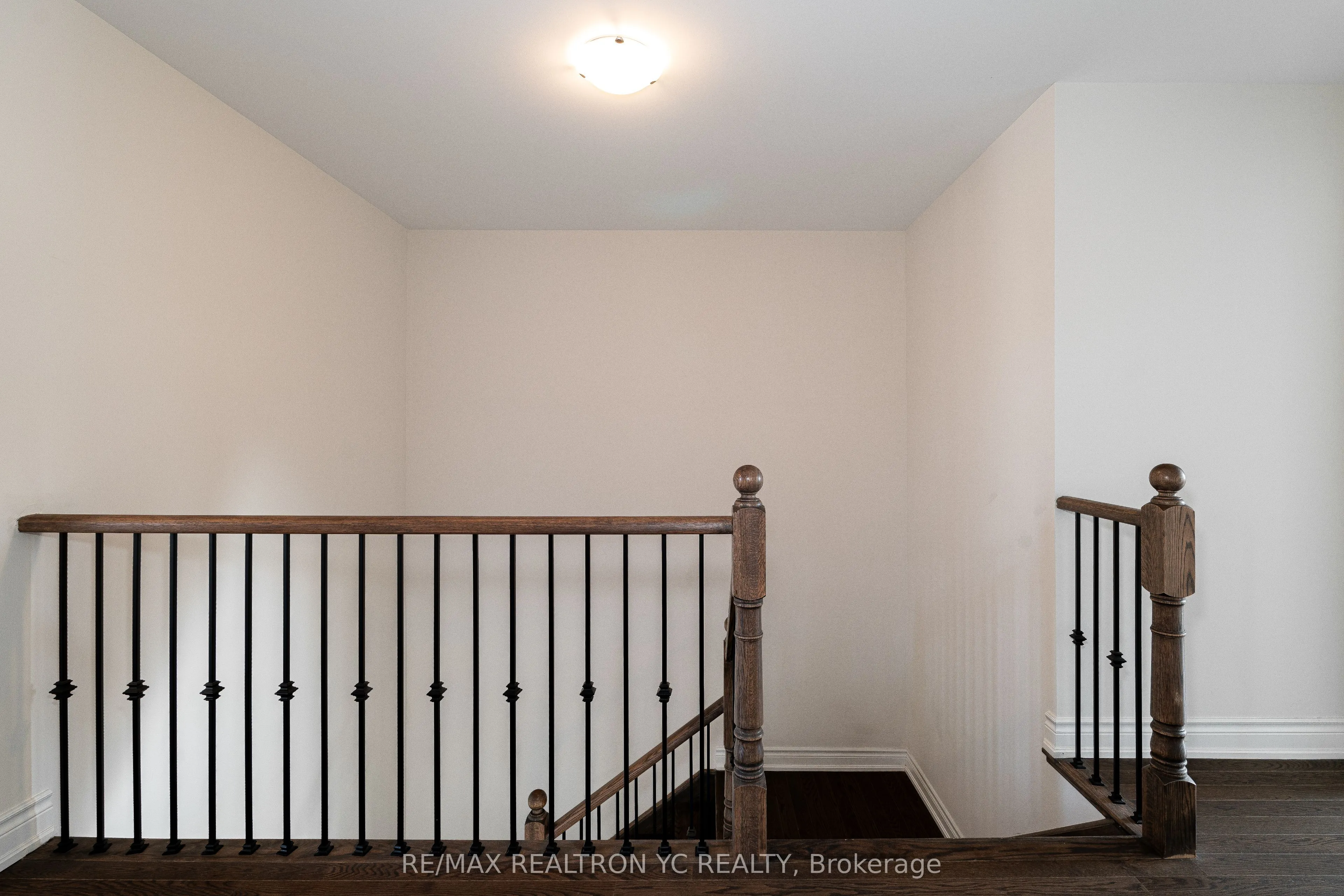 17 Hitching Post Lane