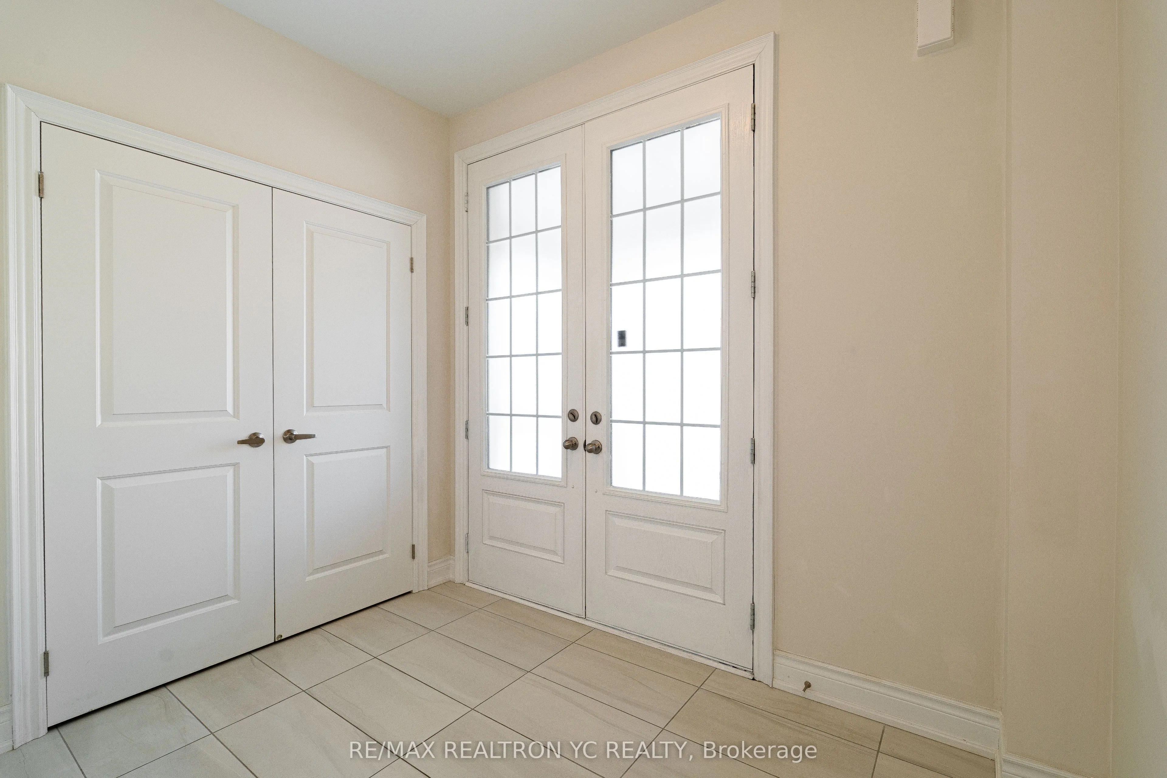 17 Hitching Post Lane