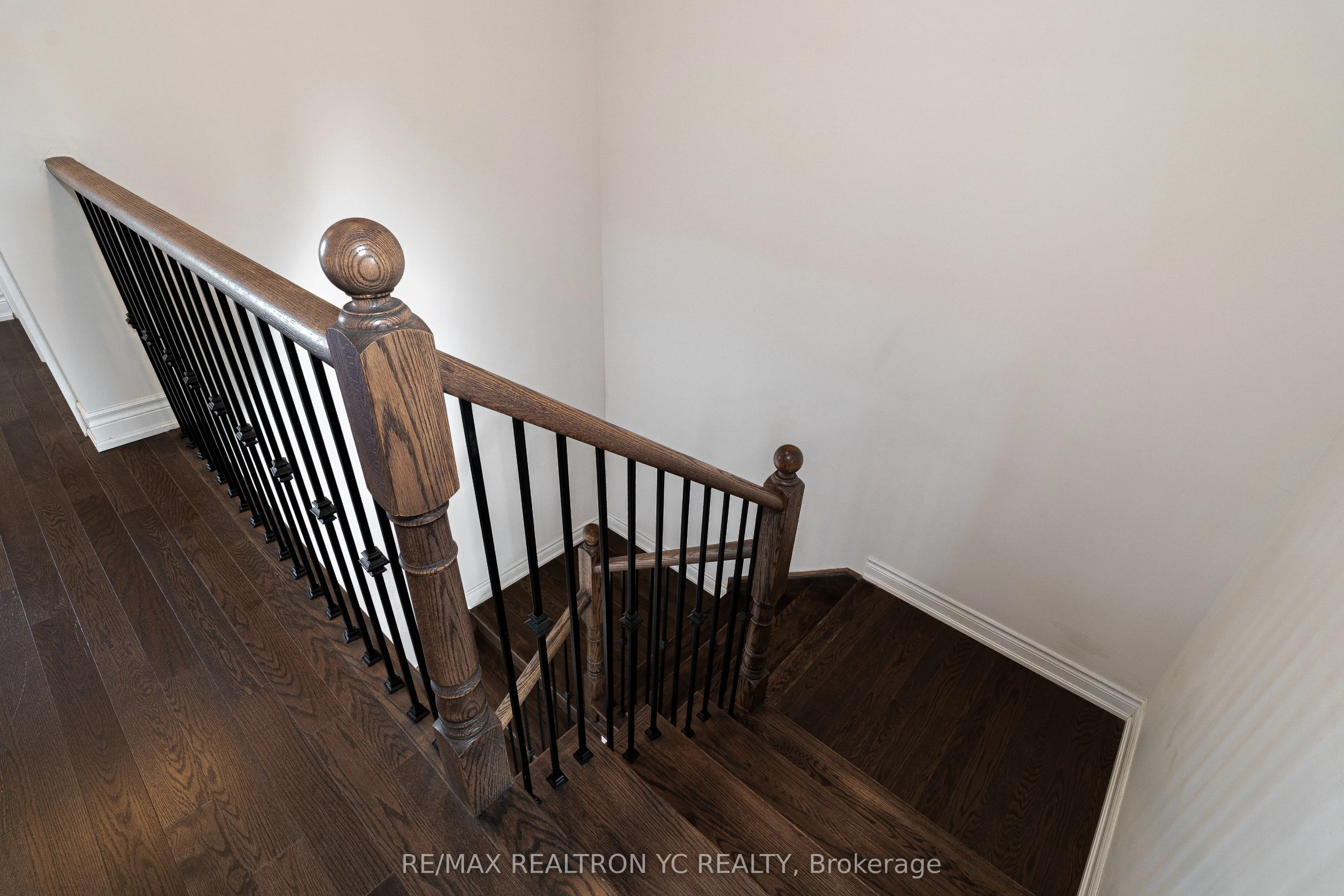 17 Hitching Post Lane