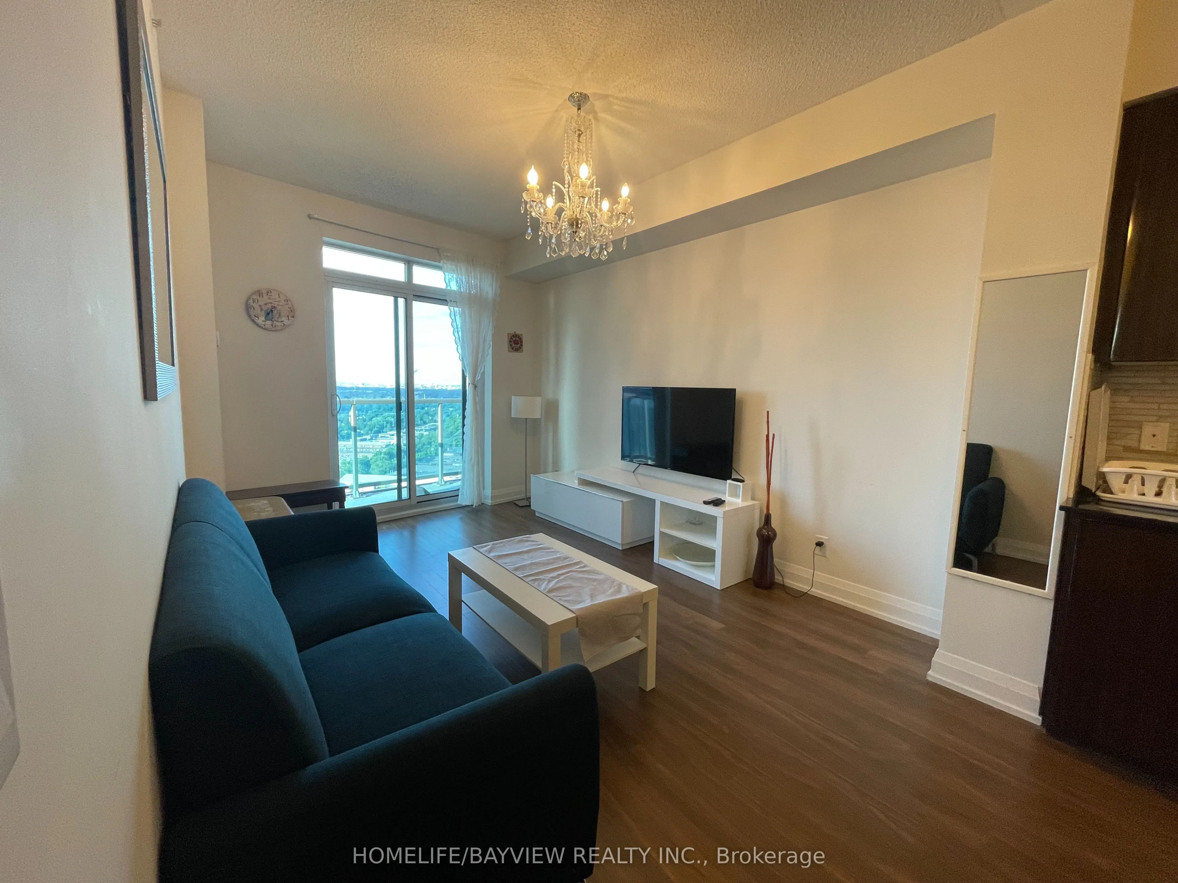 7171 Yonge Street, #1406