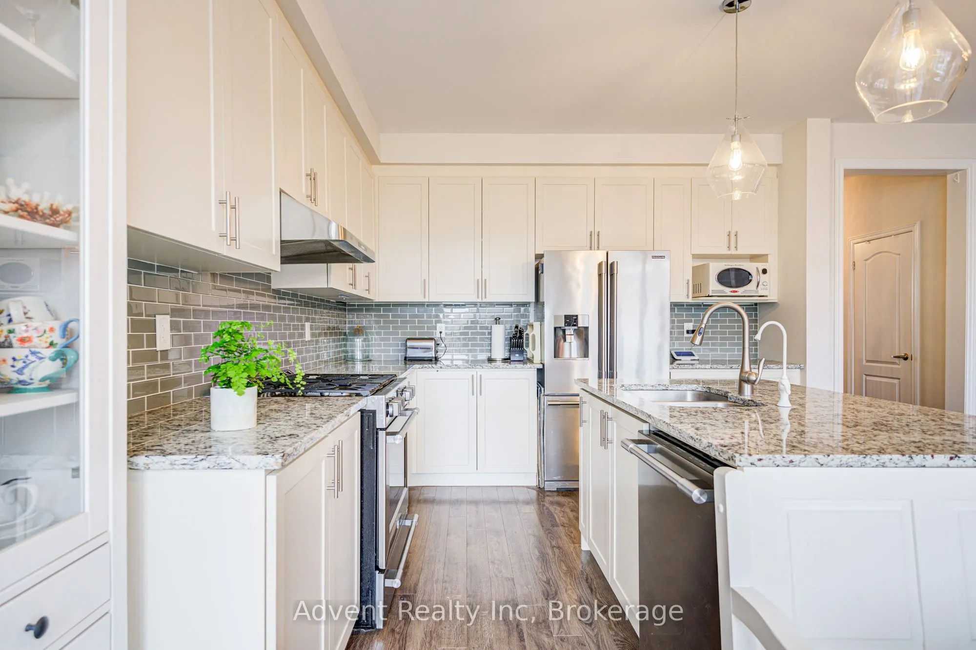 95 Beechborough Crescent