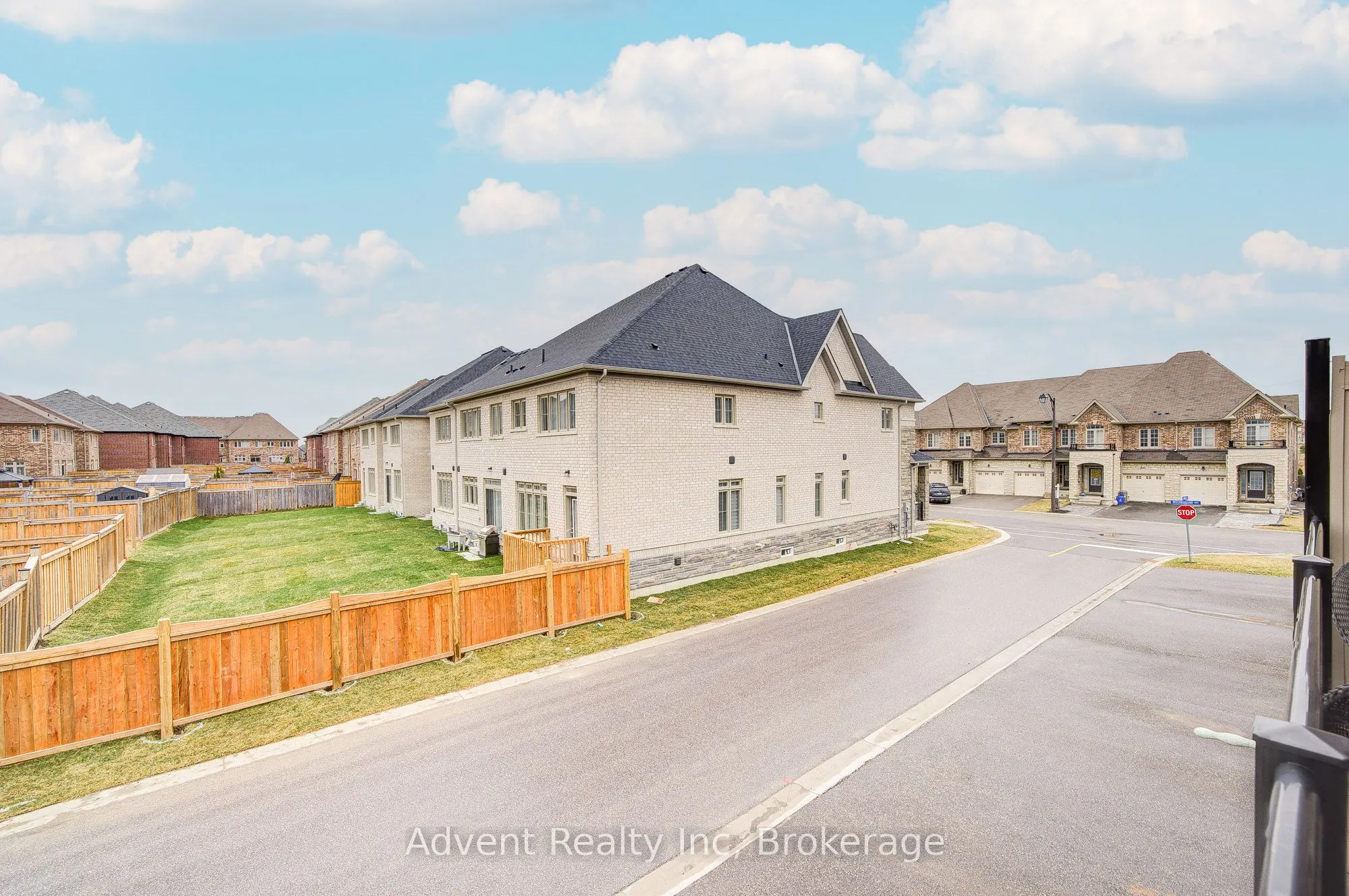 95 Beechborough Crescent