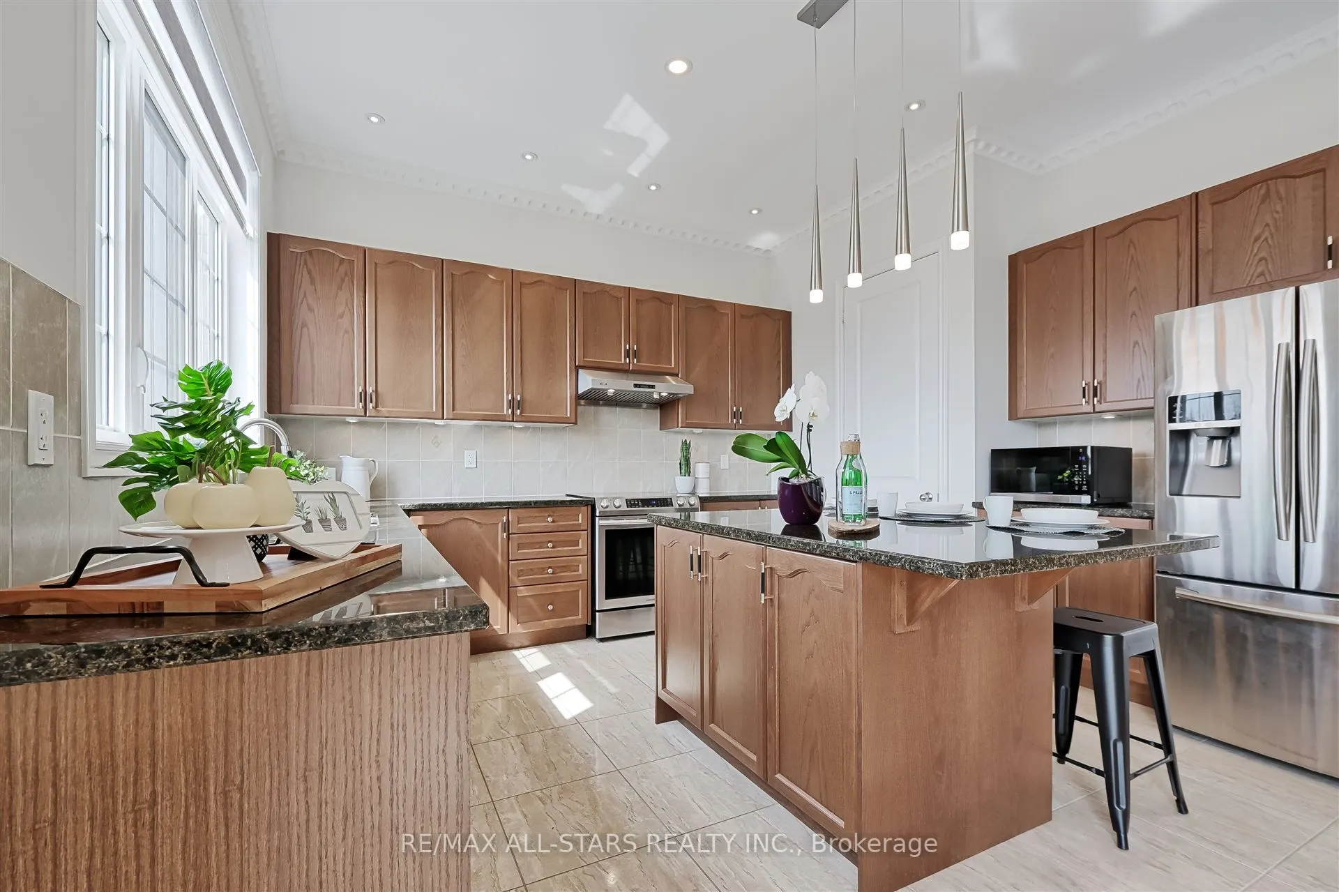 255 Baker Hill Boulevard