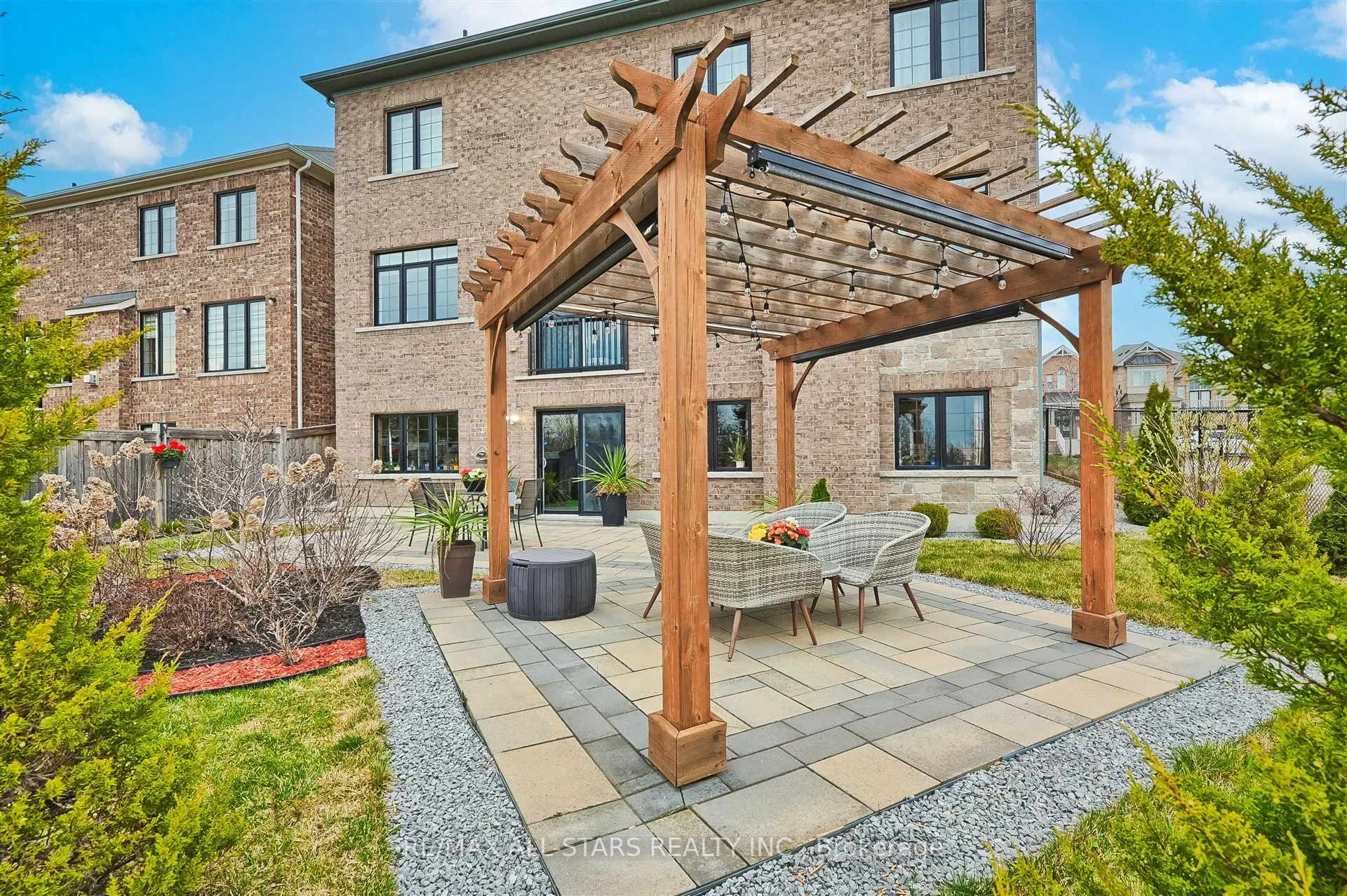 255 Baker Hill Boulevard