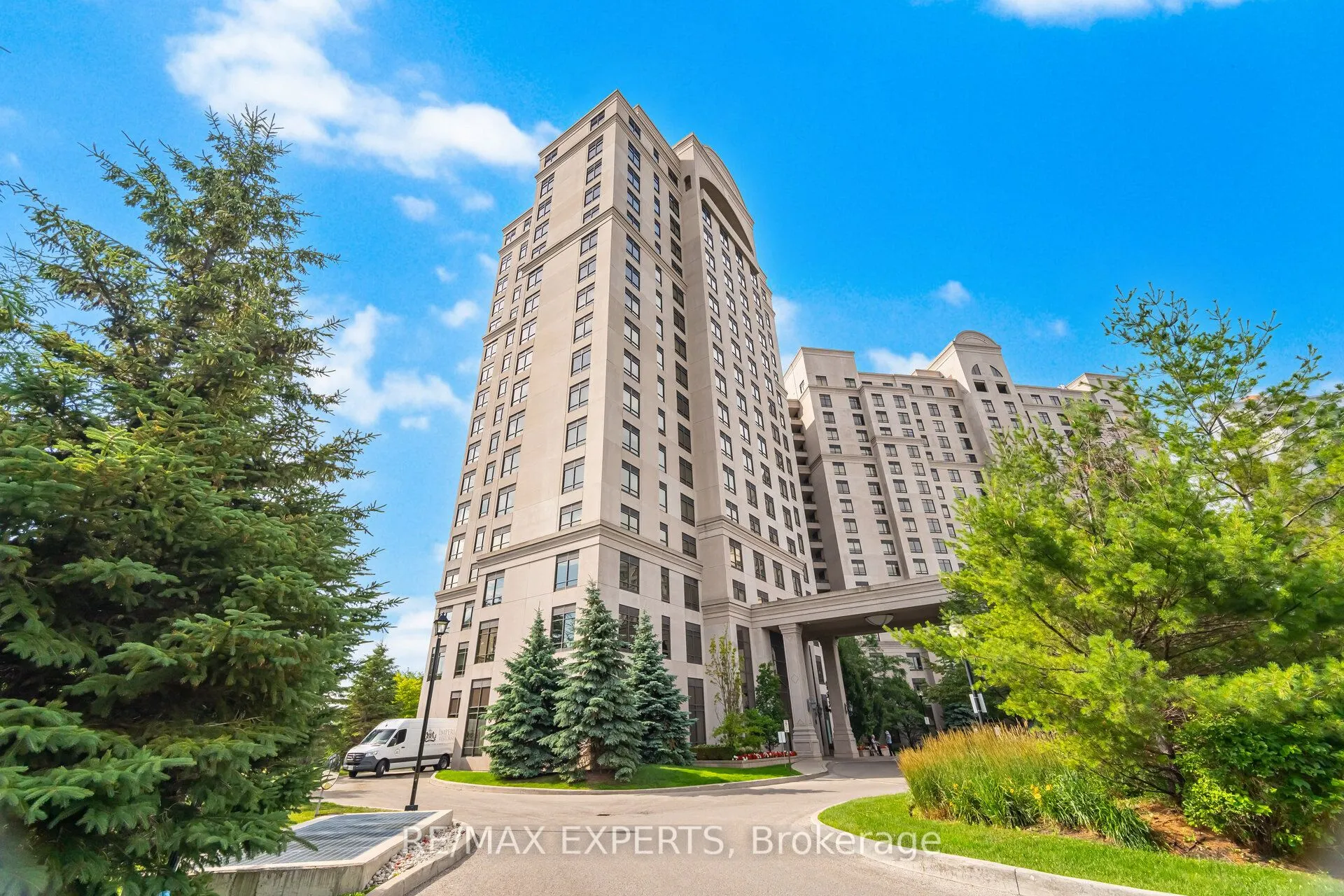 9255 Jane Street, #1103