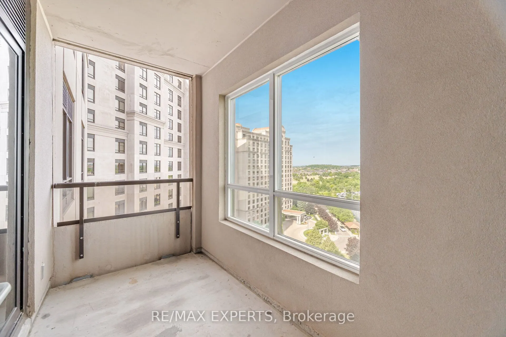 9255 Jane Street, #1103
