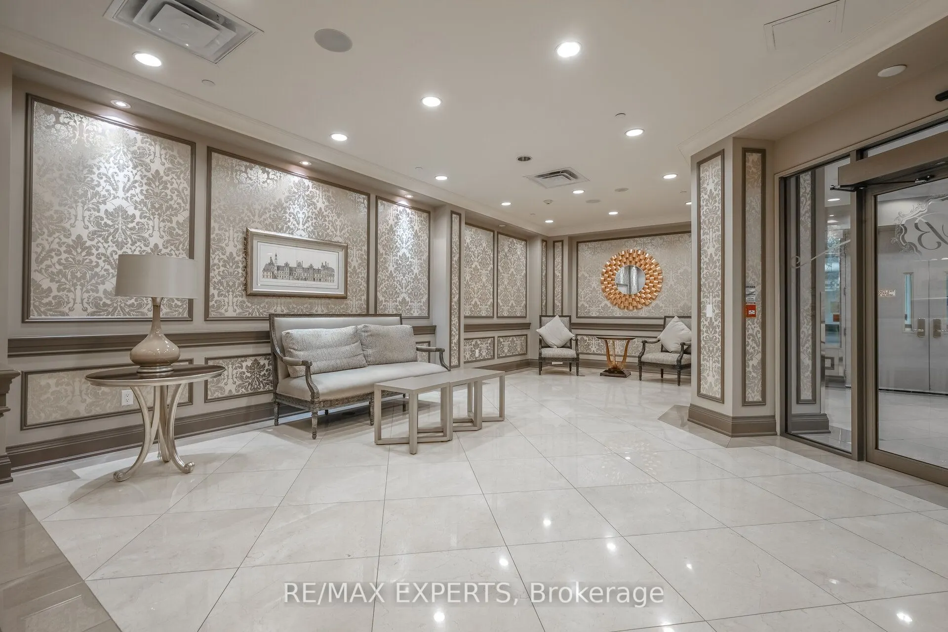 9255 Jane Street, #1103