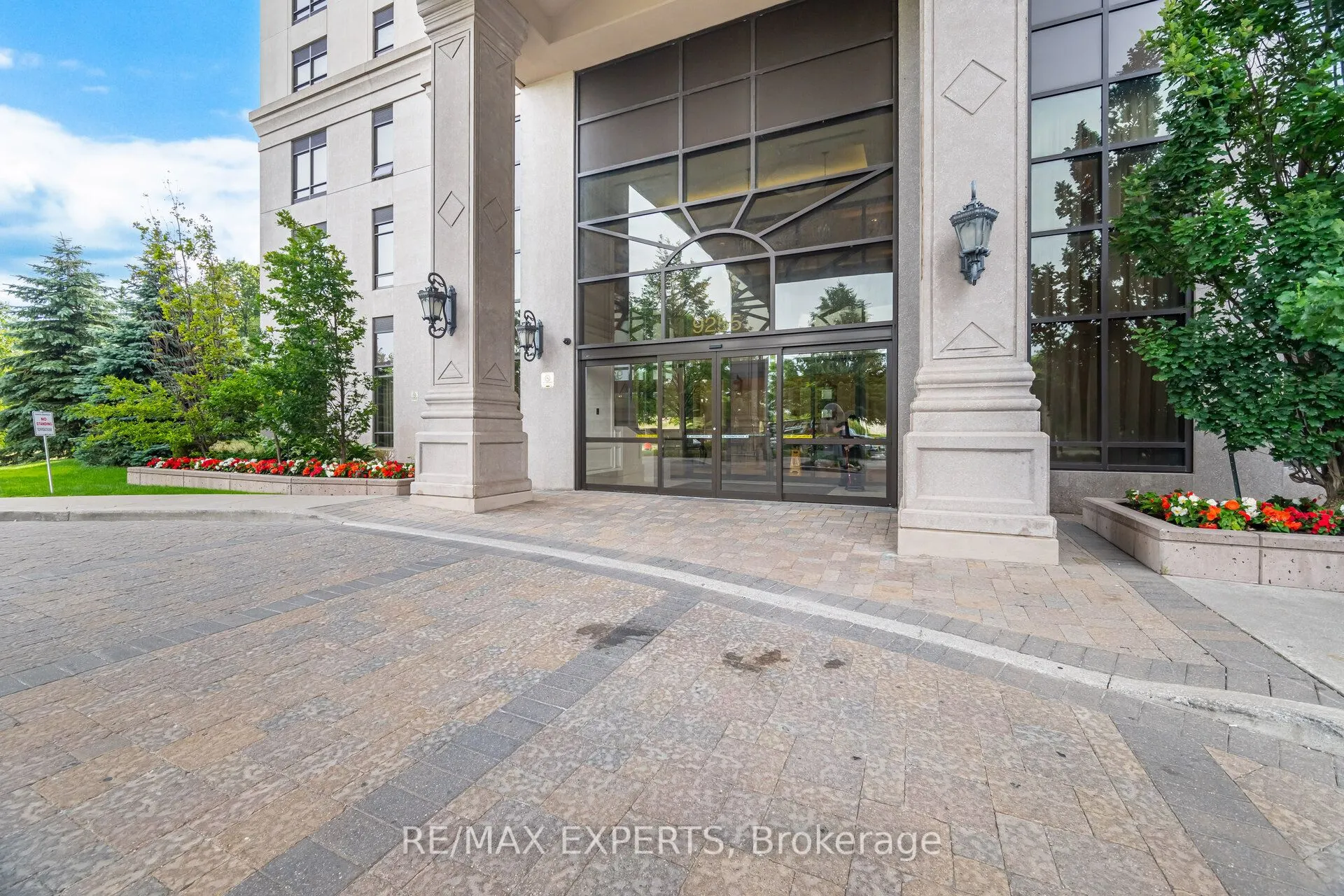 9255 Jane Street, #1103