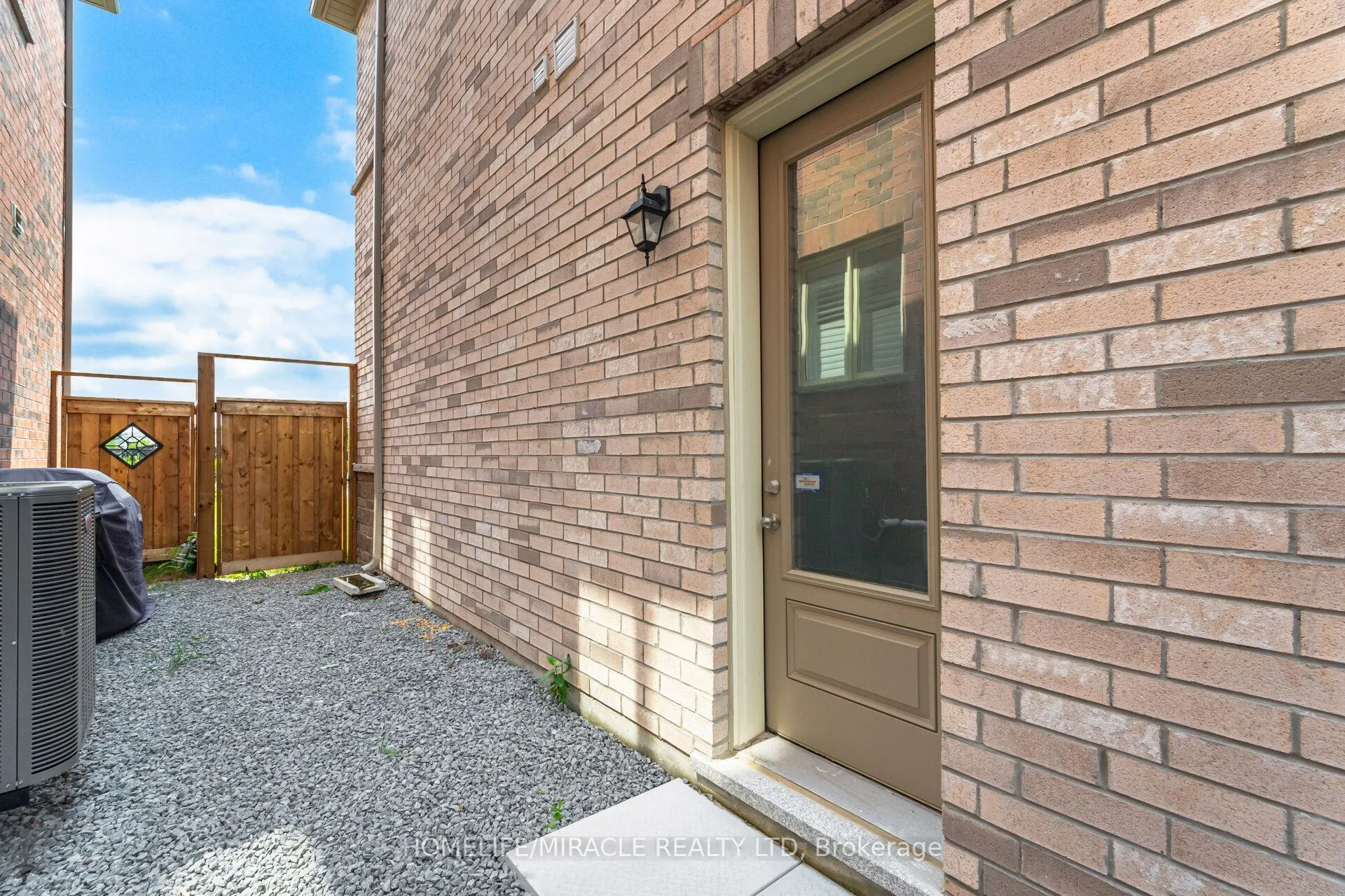 103 Petal Avenue