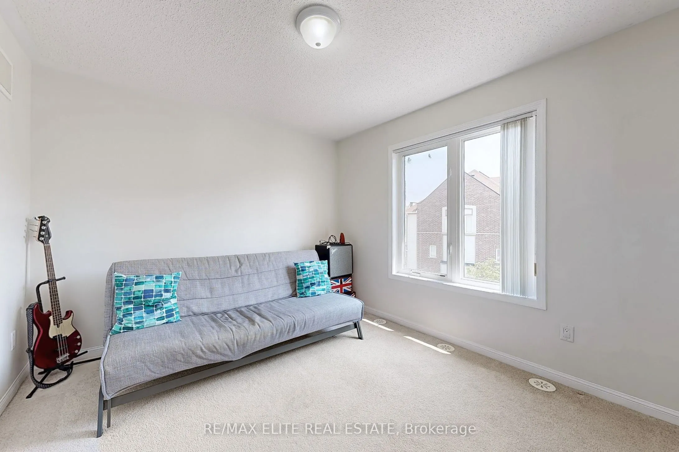 15931 Bayview Avenue, #2