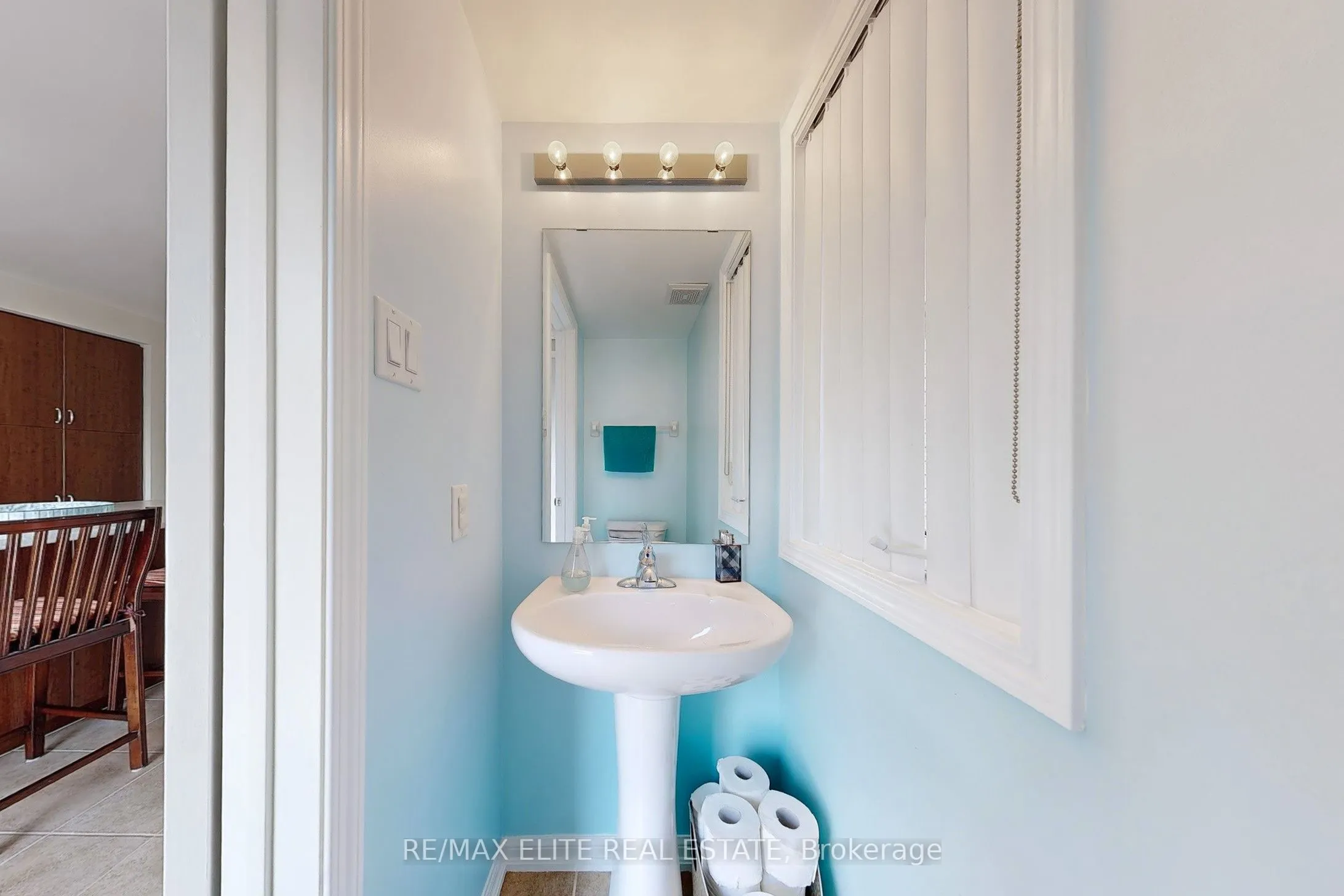 15931 Bayview Avenue, #2