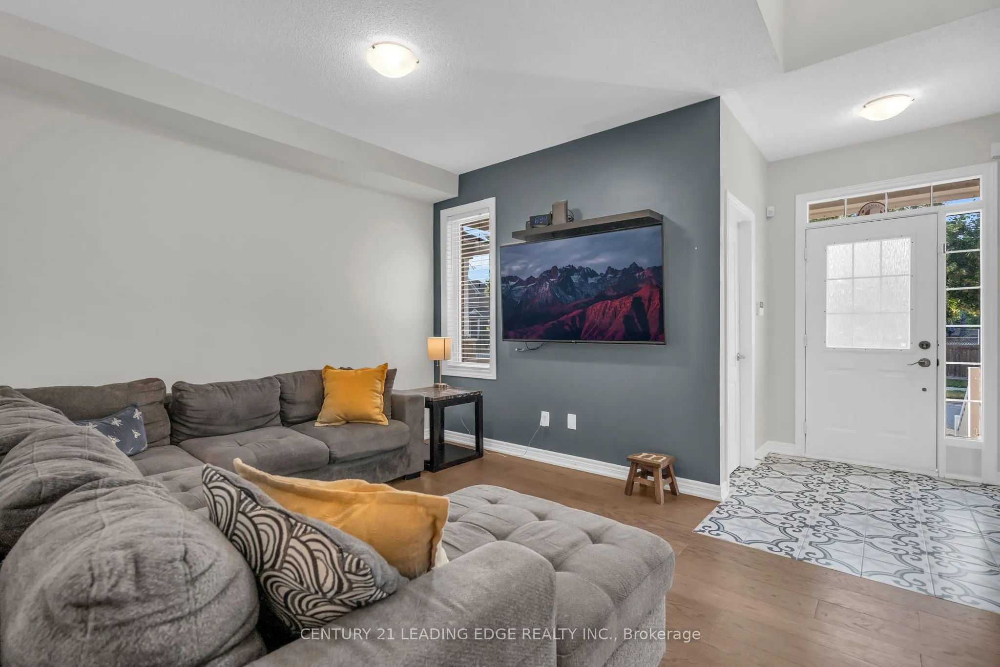 288 Kirkvalley Crescent