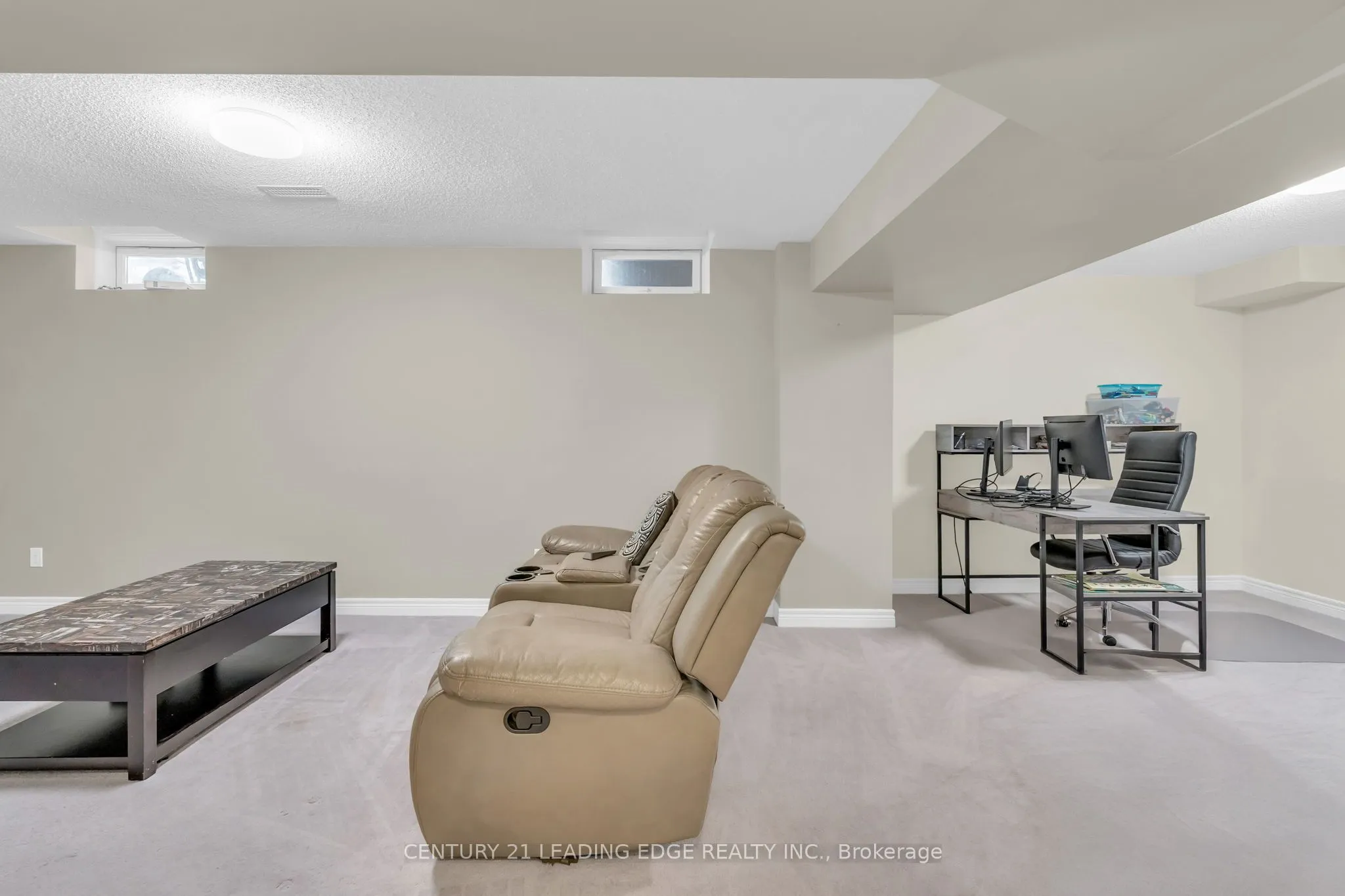 288 Kirkvalley Crescent