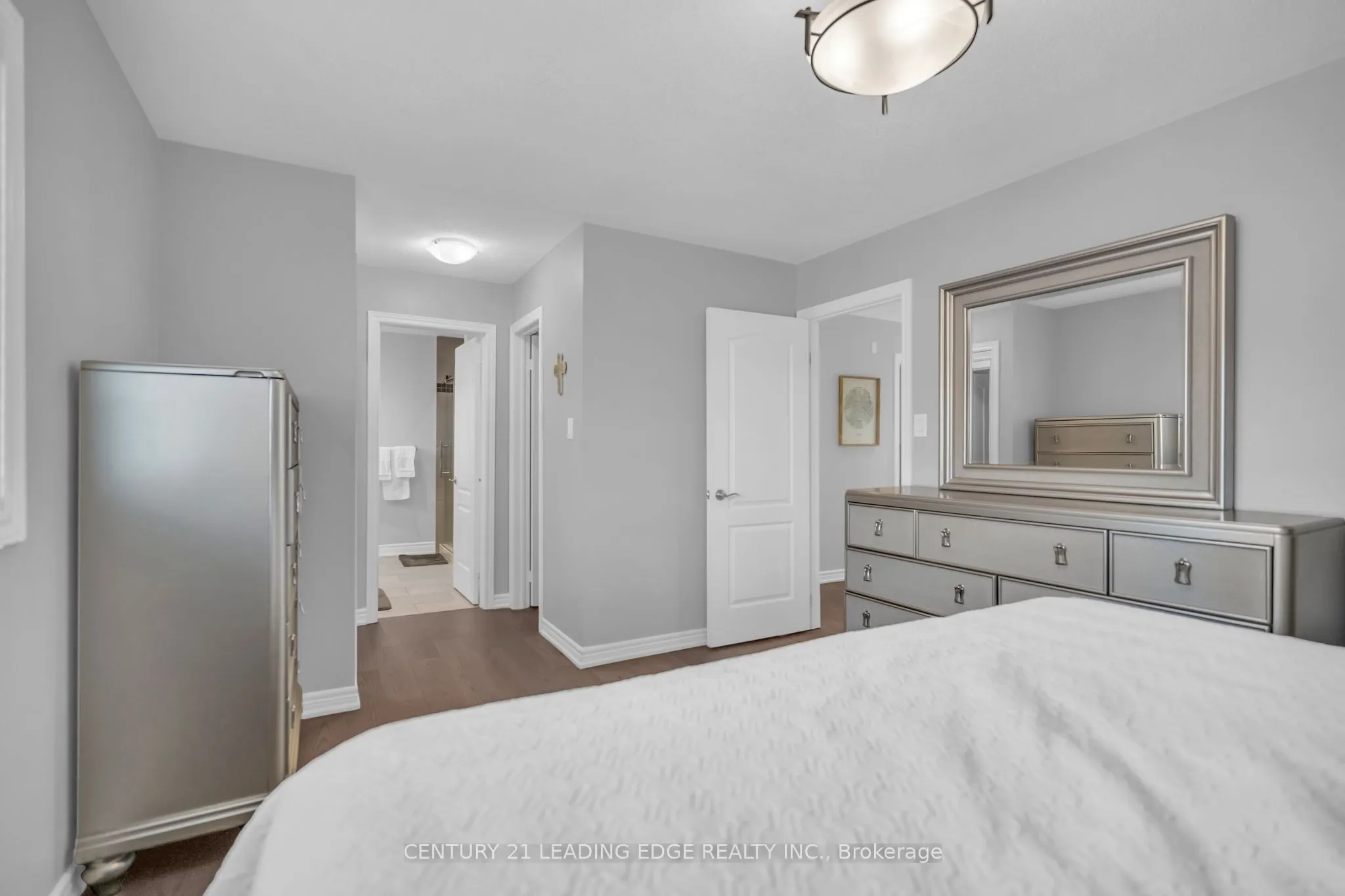 288 Kirkvalley Crescent