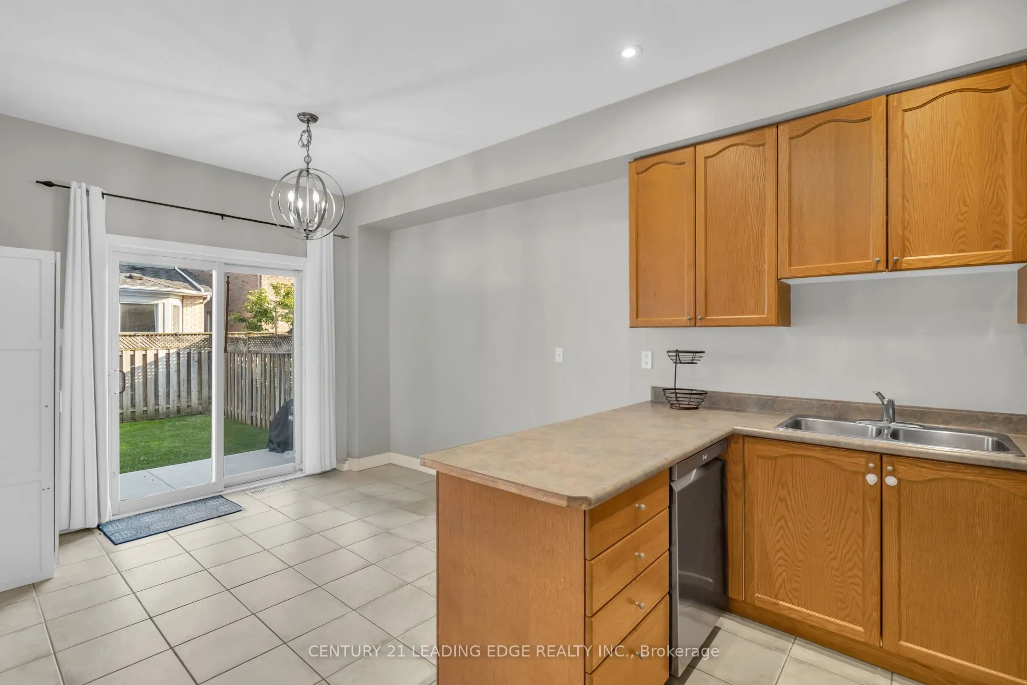 288 Kirkvalley Crescent