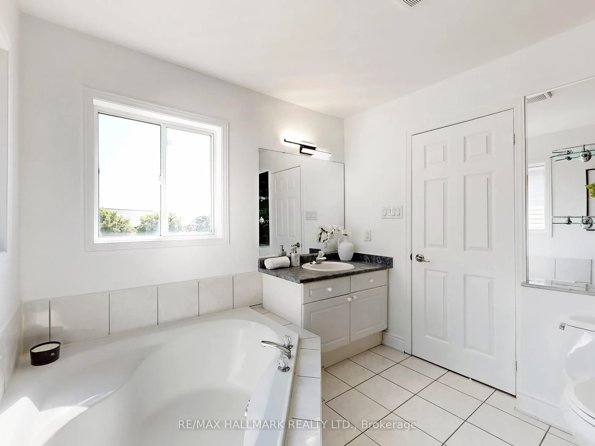 29 Burnaby Drive
