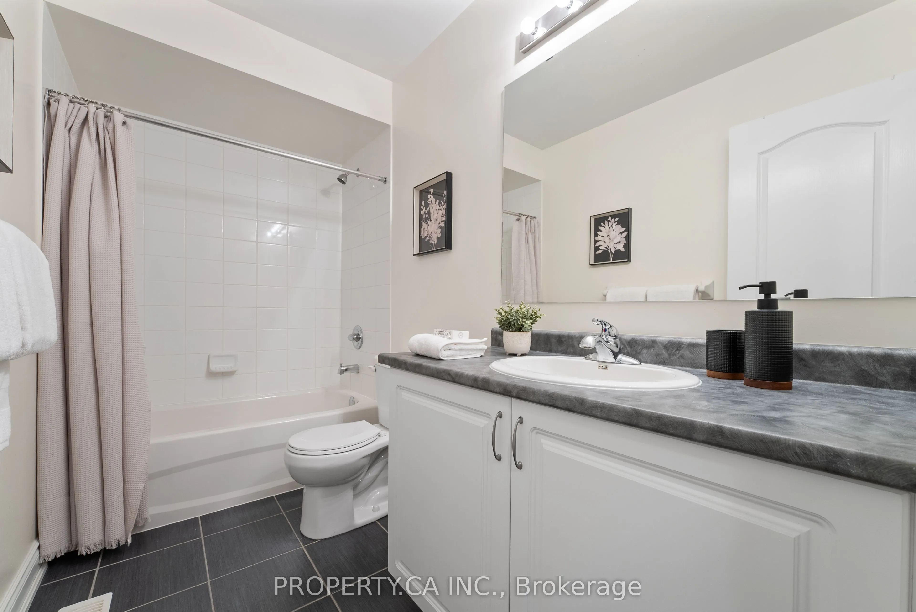 774 Harry Syratt Avenue, #36