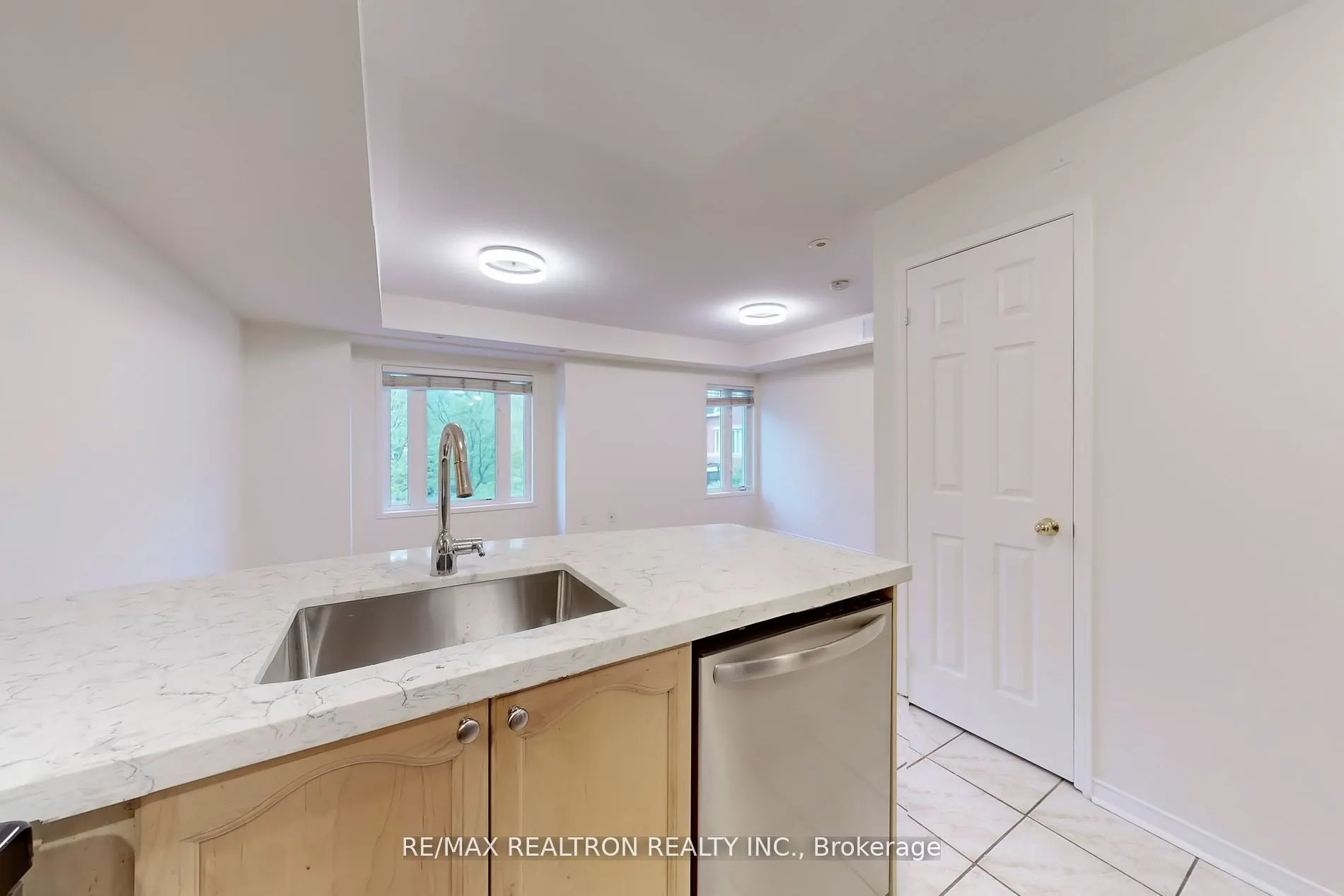 312 John Street, #335