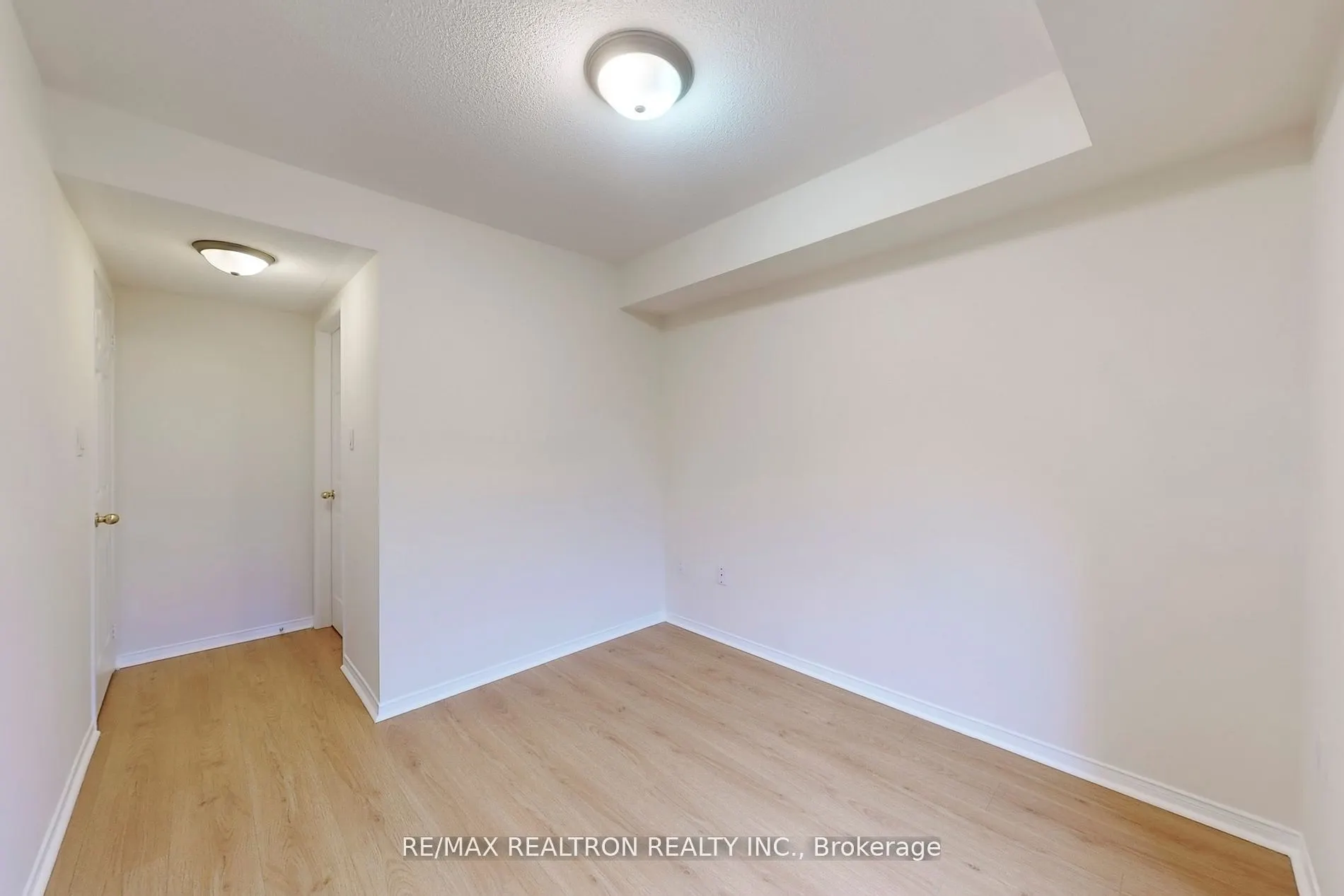 312 John Street, #335