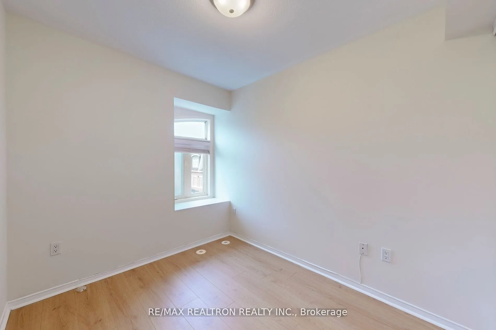 312 John Street, #335